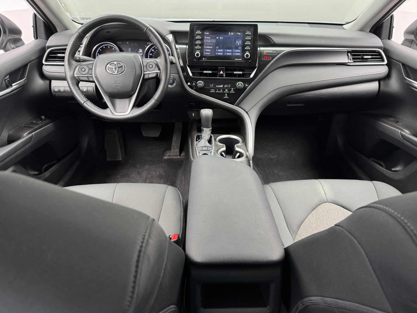 Thumbnail: 2022 Toyota Camry - 3