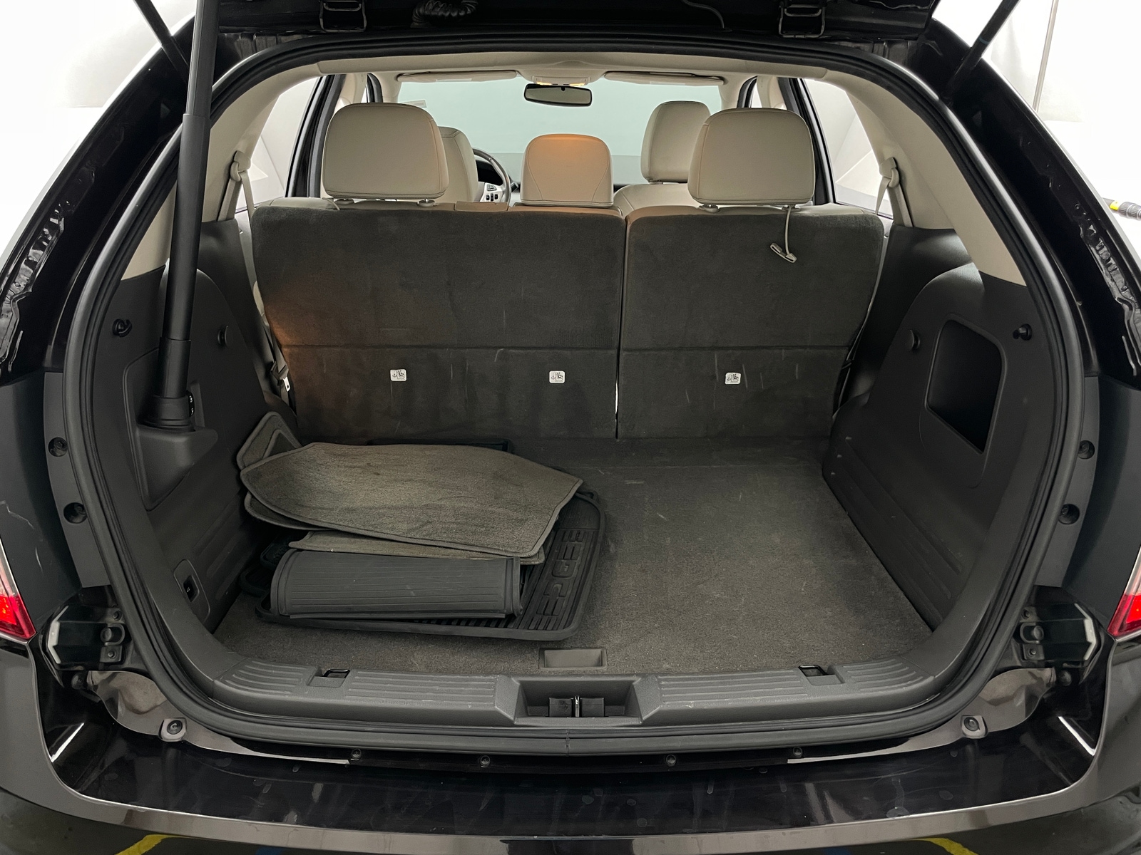 Thumbnail: 2013 Ford Edge - 7
