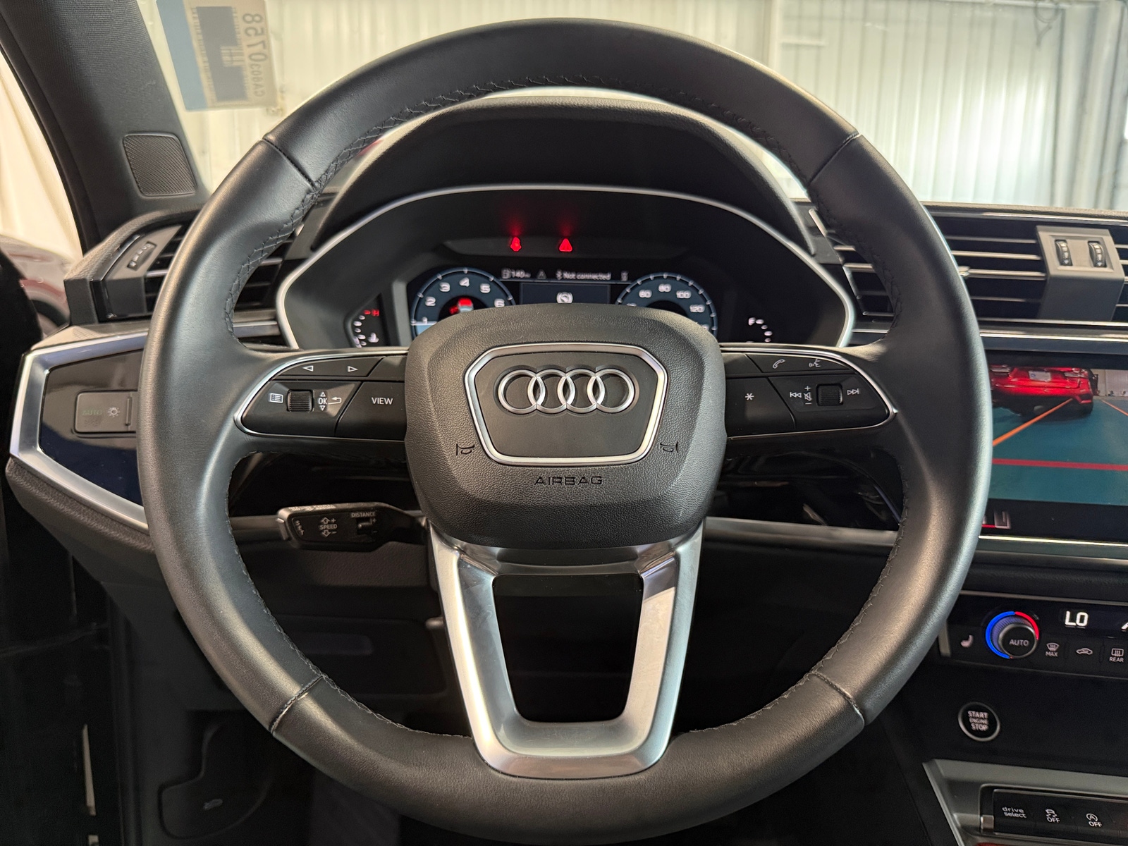Thumbnail: 2024 Audi Q3 - 4