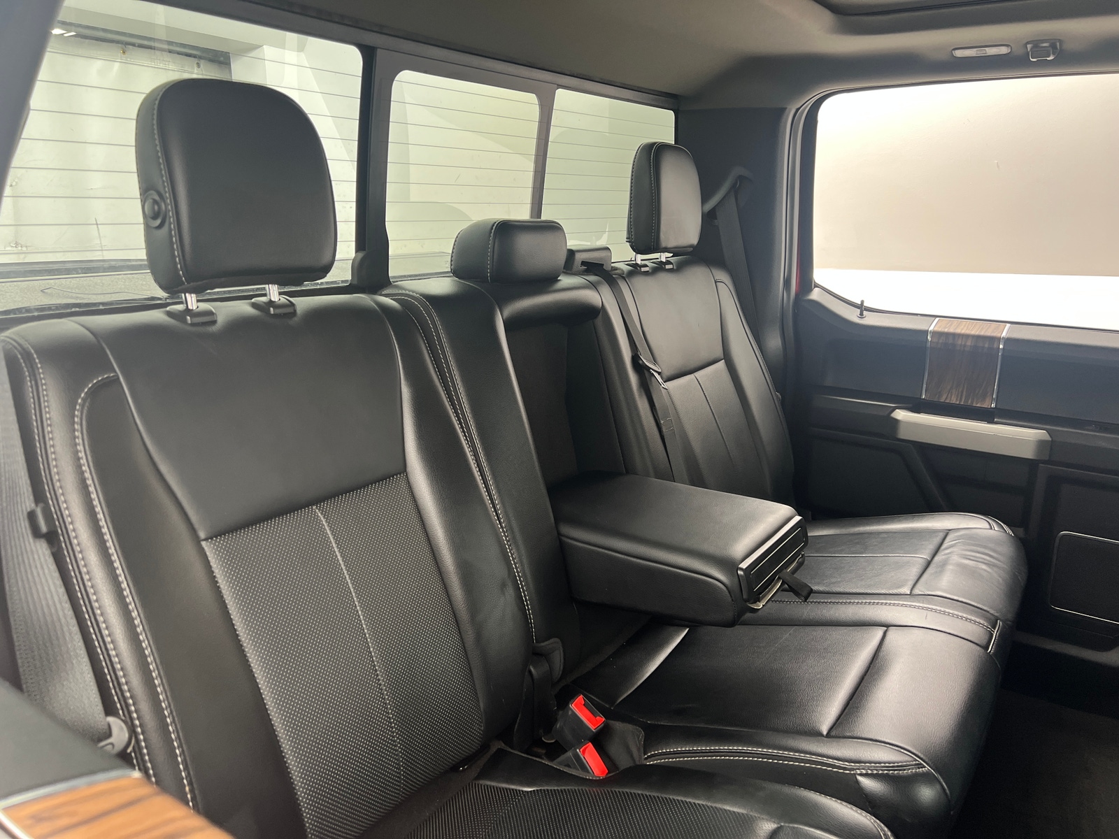 Thumbnail: 2019 Ford Econoline - 5
