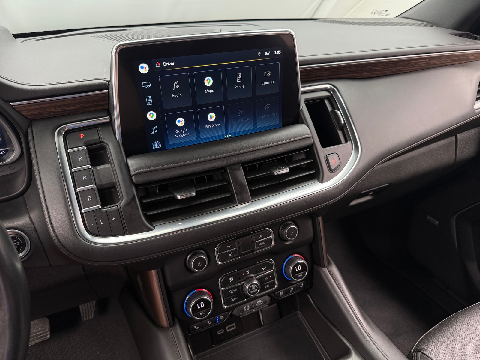 Thumbnail: 2022 Chevrolet Suburban - 3