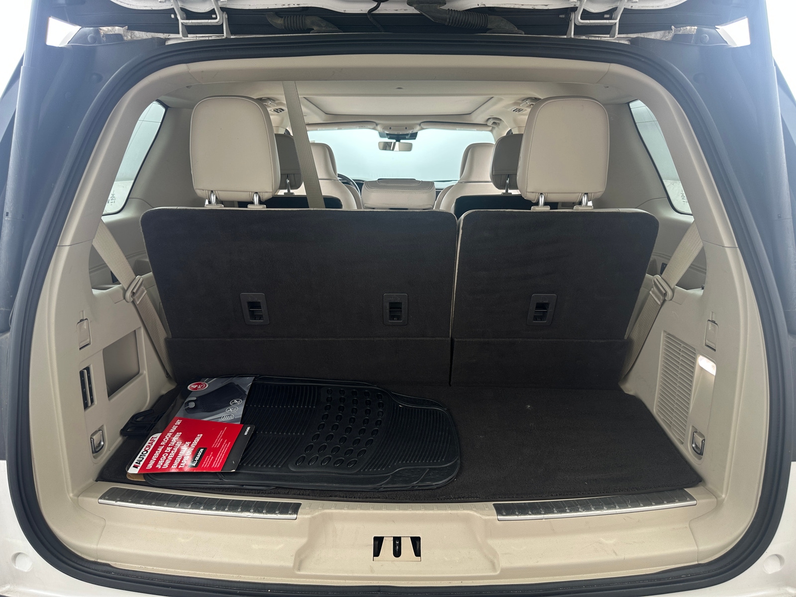 Thumbnail: 2019 Lincoln Navigator - 6