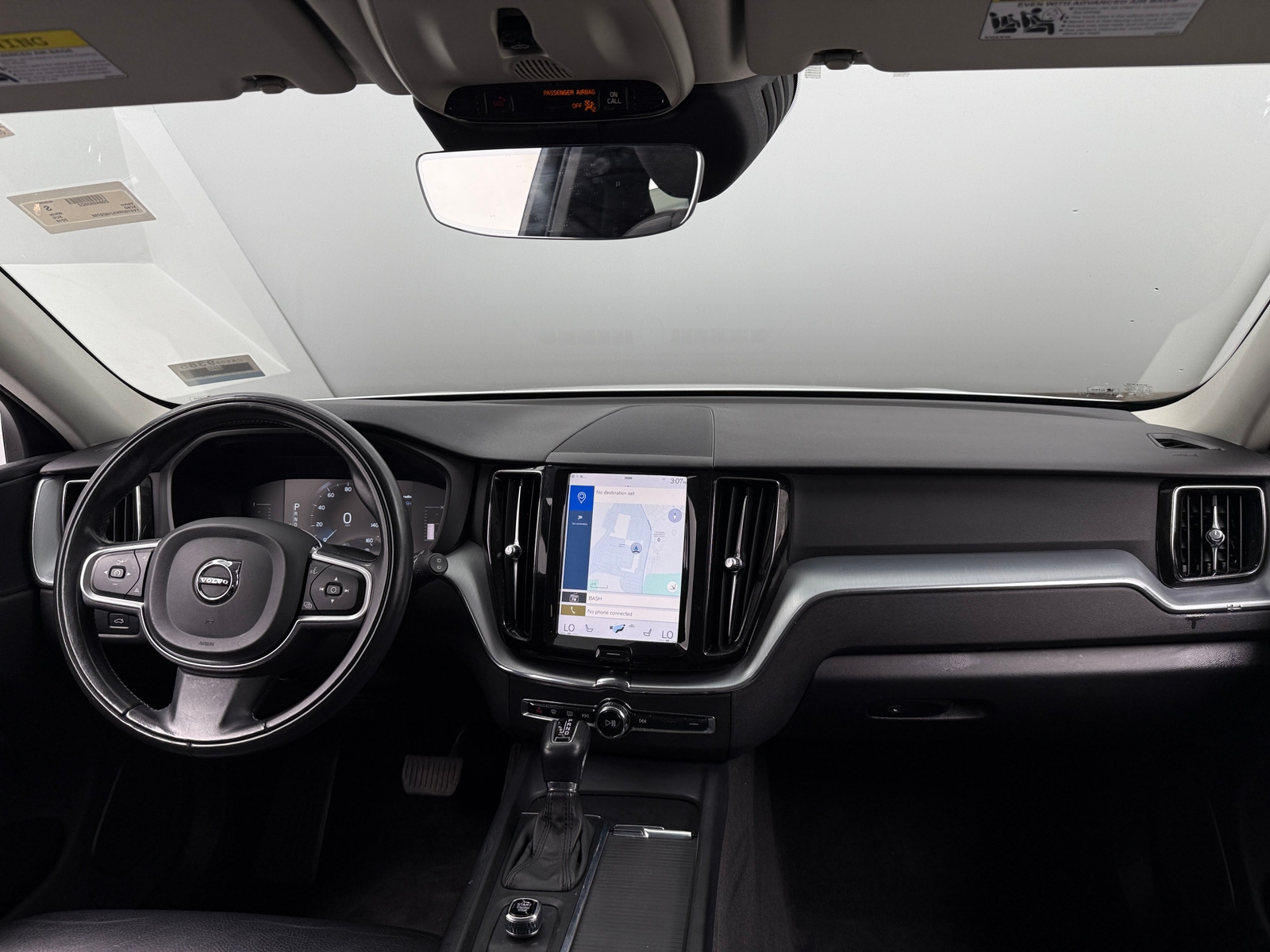 Thumbnail: 2018 Volvo XC60 - 2