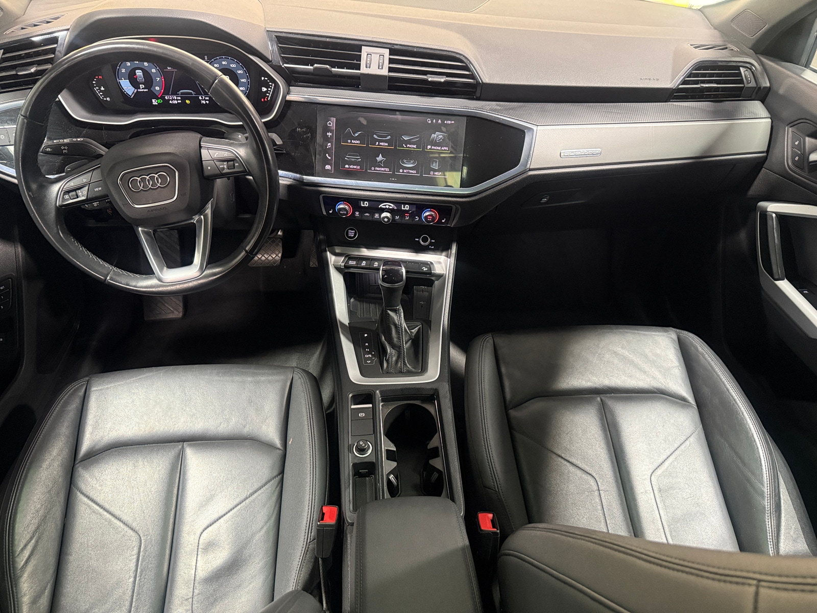 Thumbnail: 2024 Audi Q3 - 2