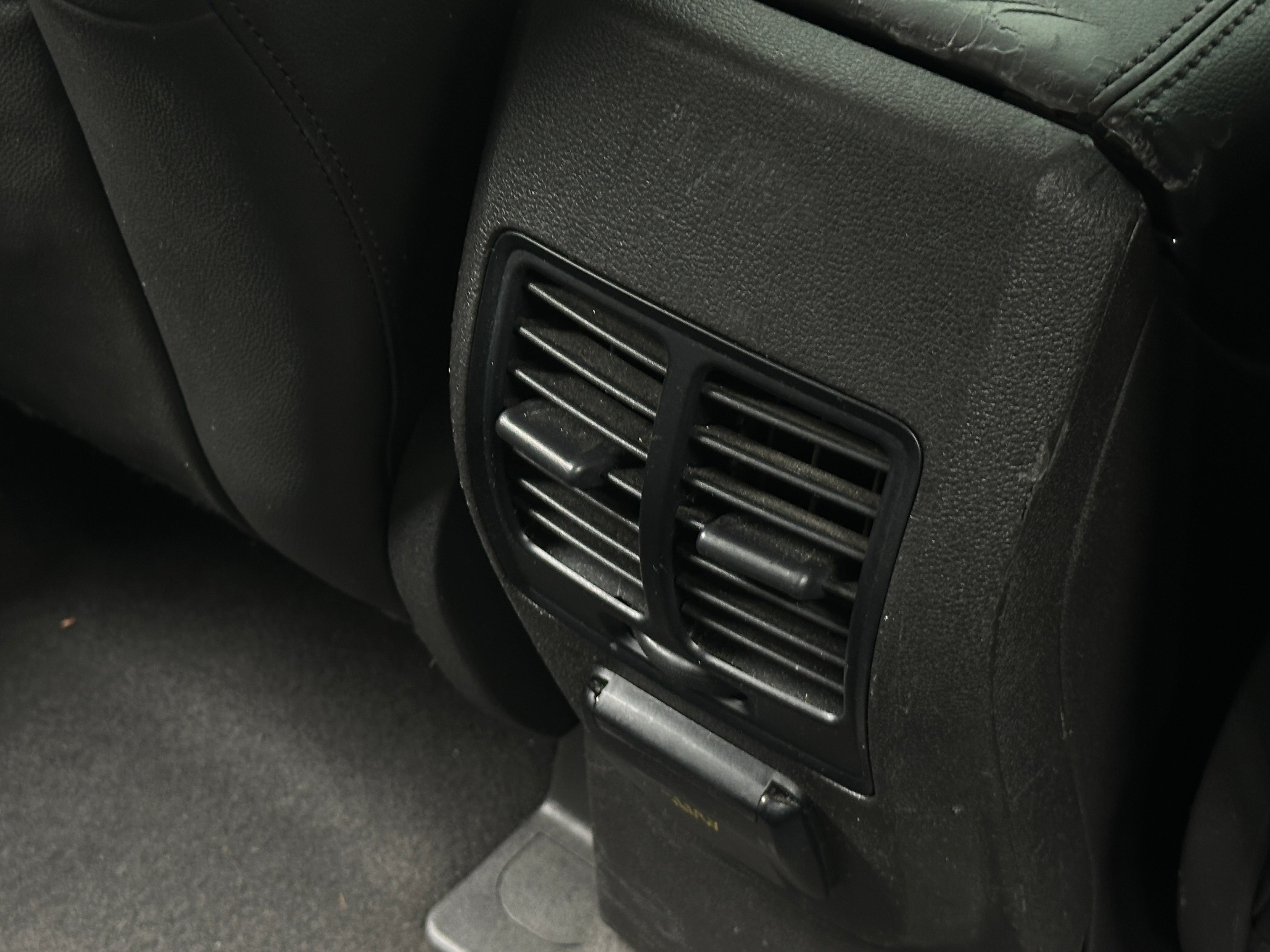 Used 2014 Ford Escape Titanium with VIN 1FMCU0JX5EUA12119 for sale in Auburn, WA