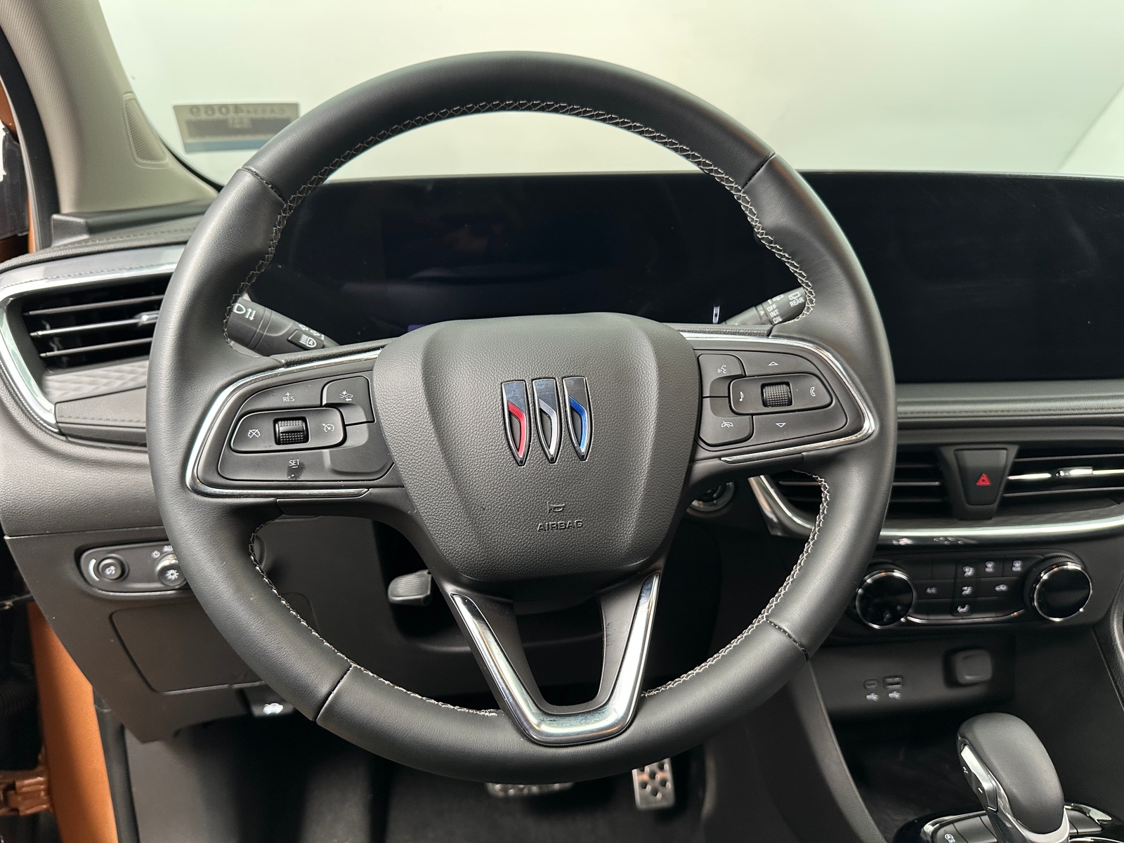 Thumbnail: 2024 Buick Encore GX - 5