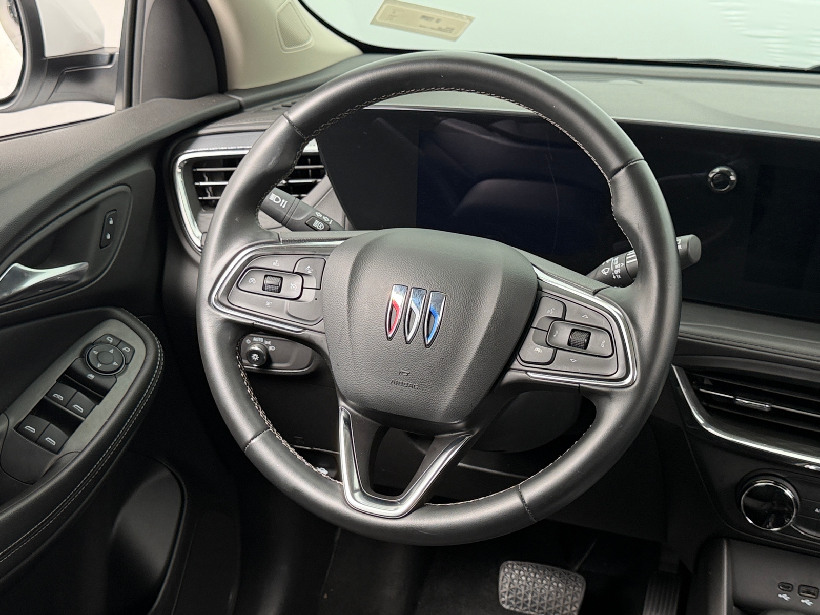Thumbnail: 2025 Buick Encore GX - 5