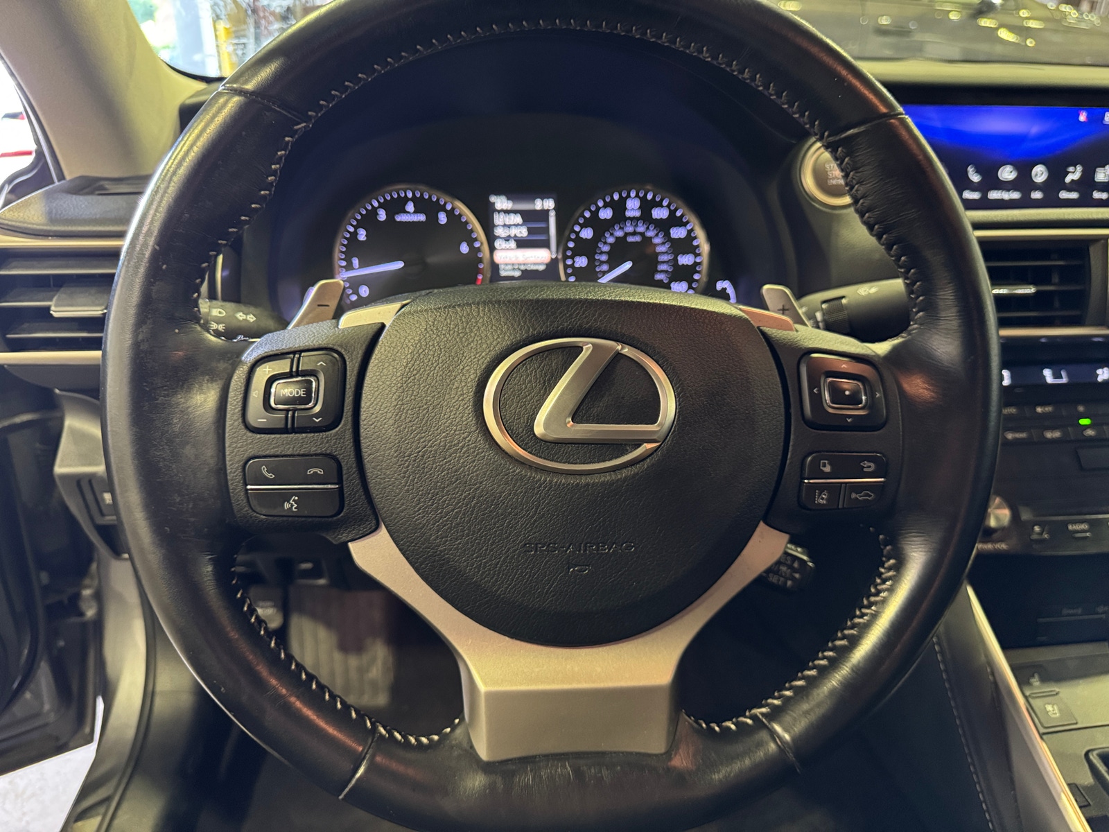 Thumbnail: 2017 Lexus IS - 4