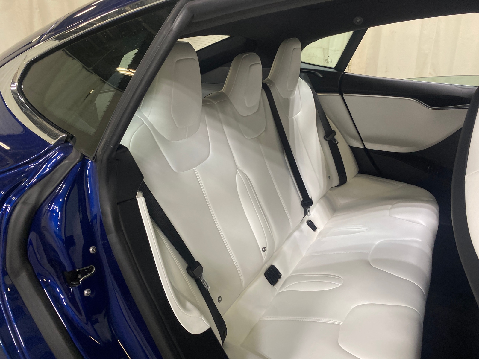Thumbnail: 2017 Tesla Model S - 6