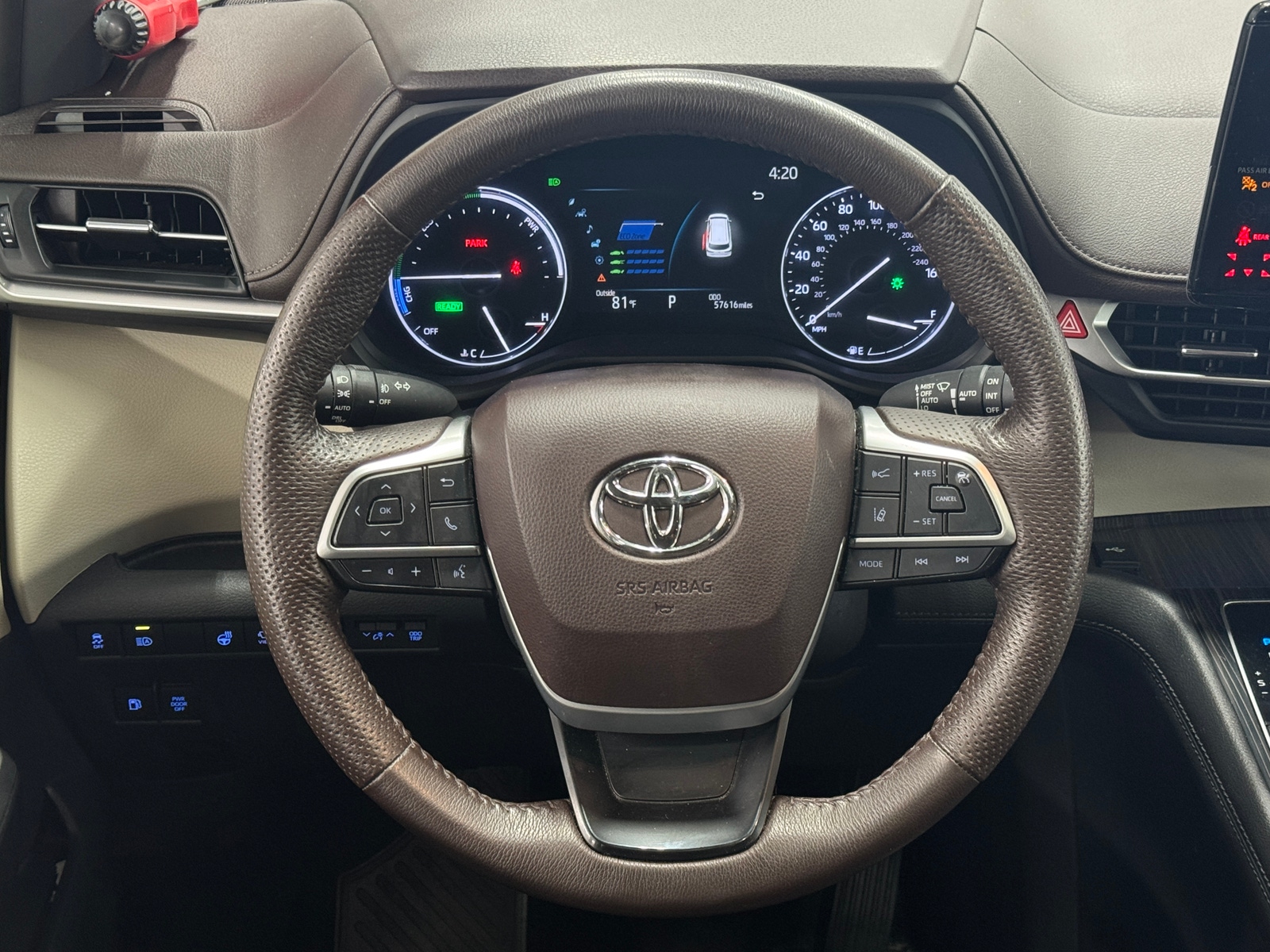 Thumbnail: 2021 Toyota Sienna - 4