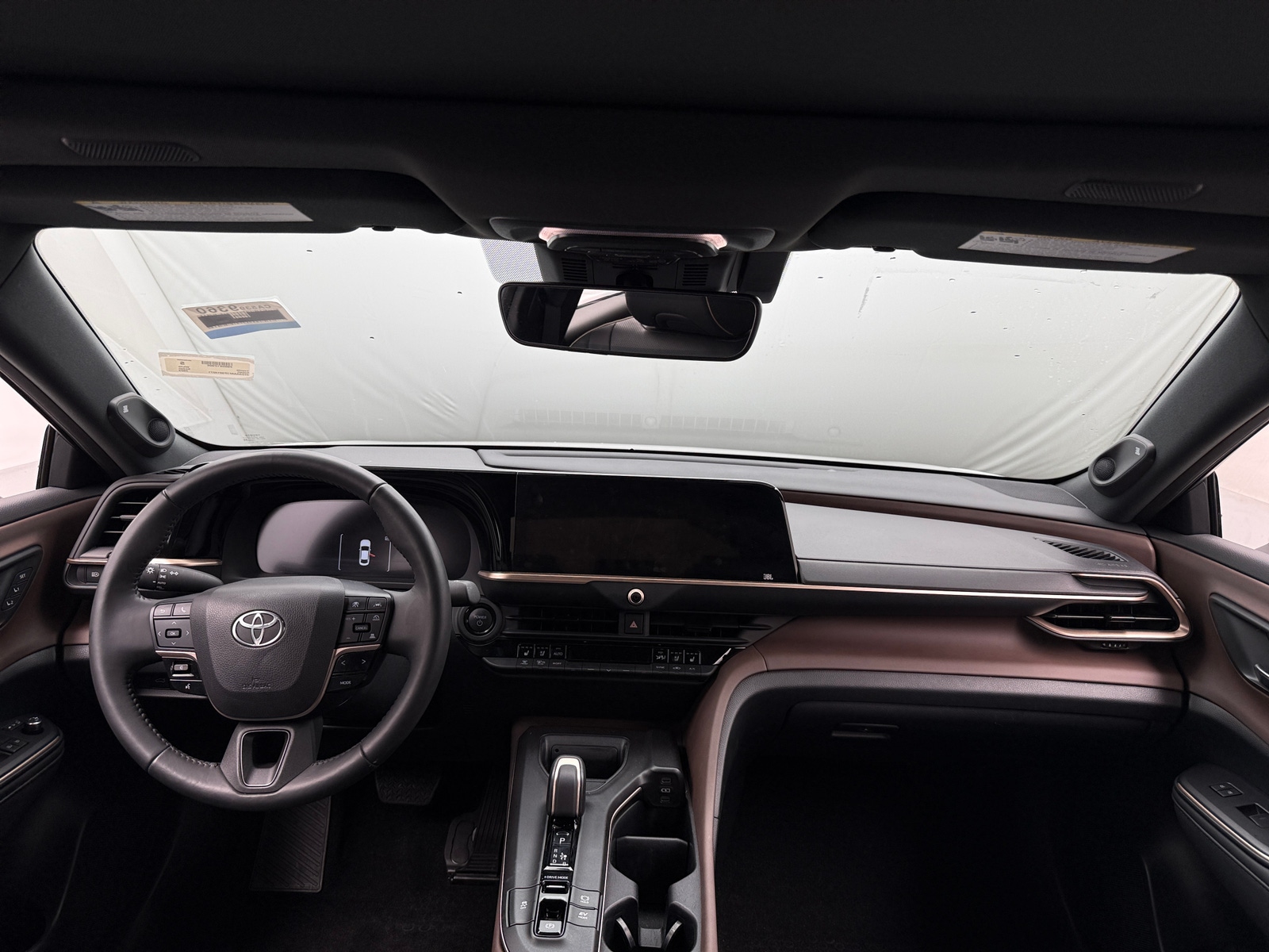 Thumbnail: 2023 Toyota Crown - 3
