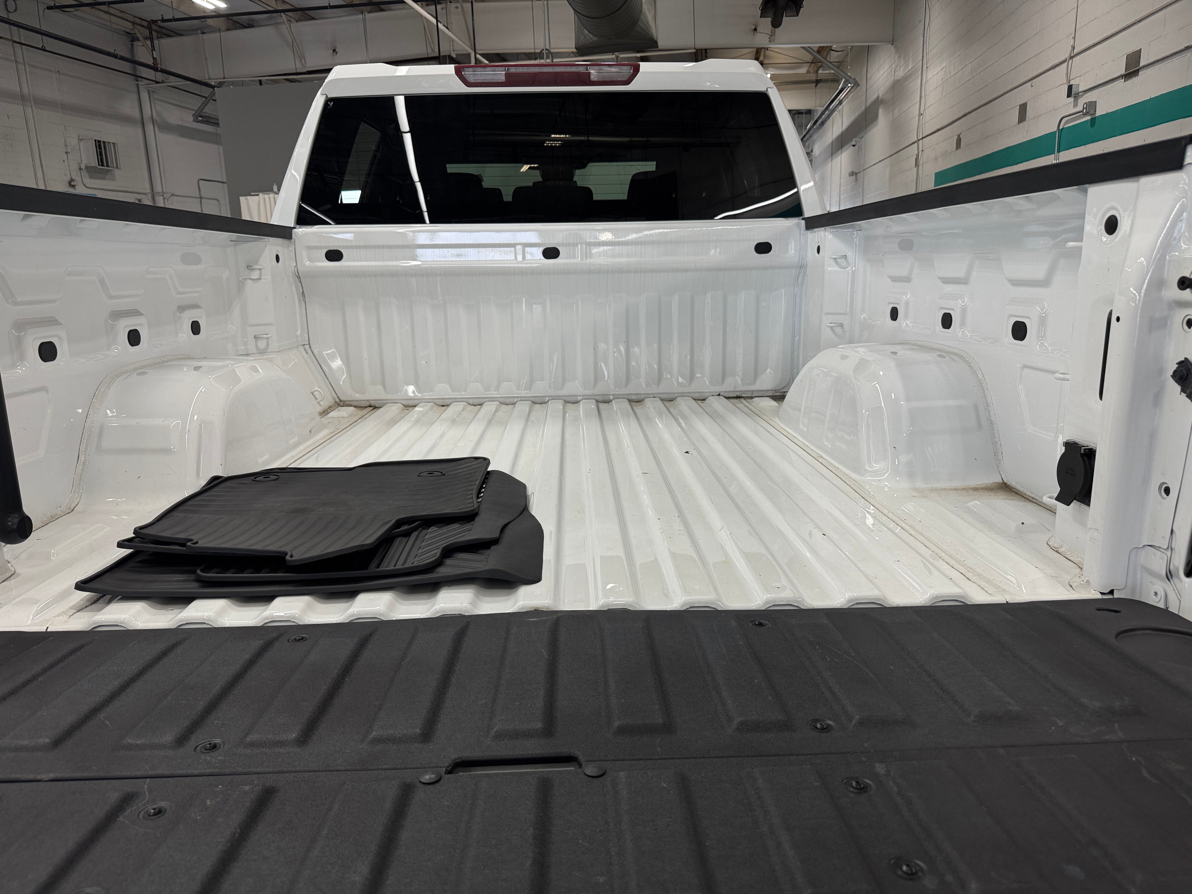 2023 GMC Sierra 1500 Elevation - Photo 9