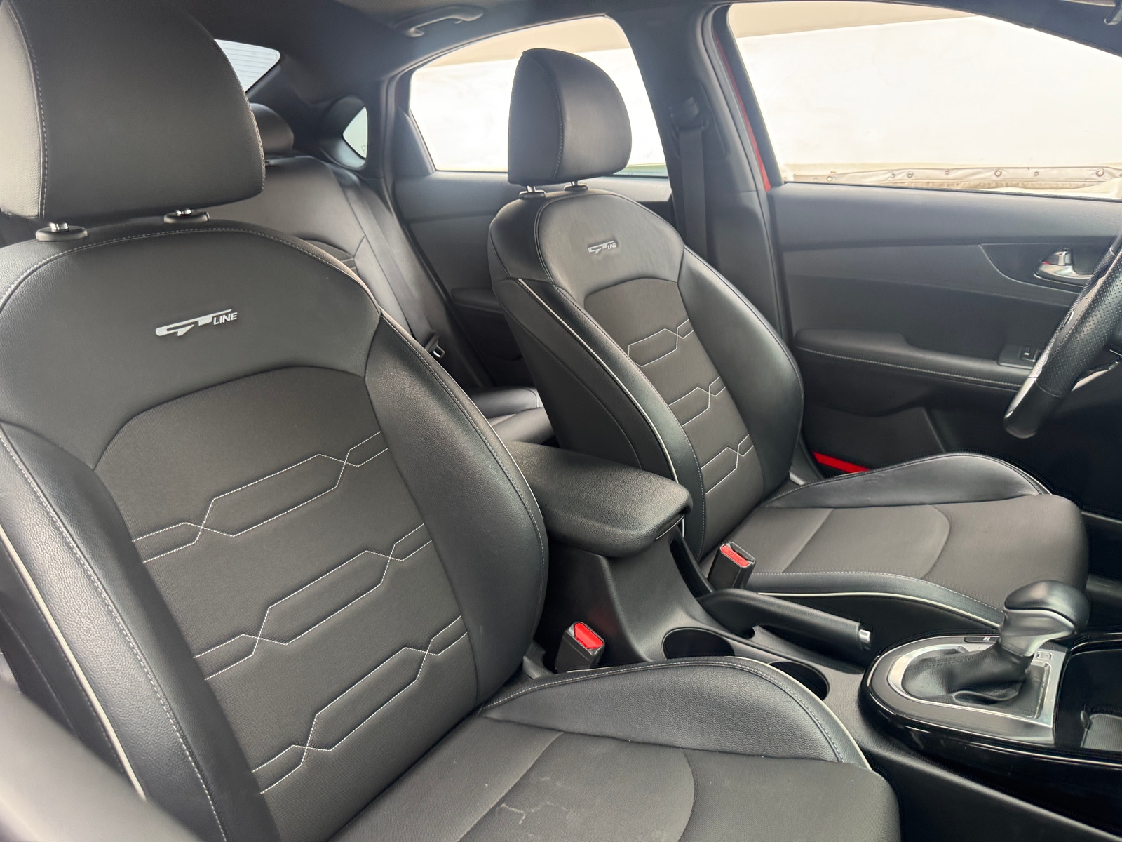 Thumbnail: 2021 Kia Forte - 2
