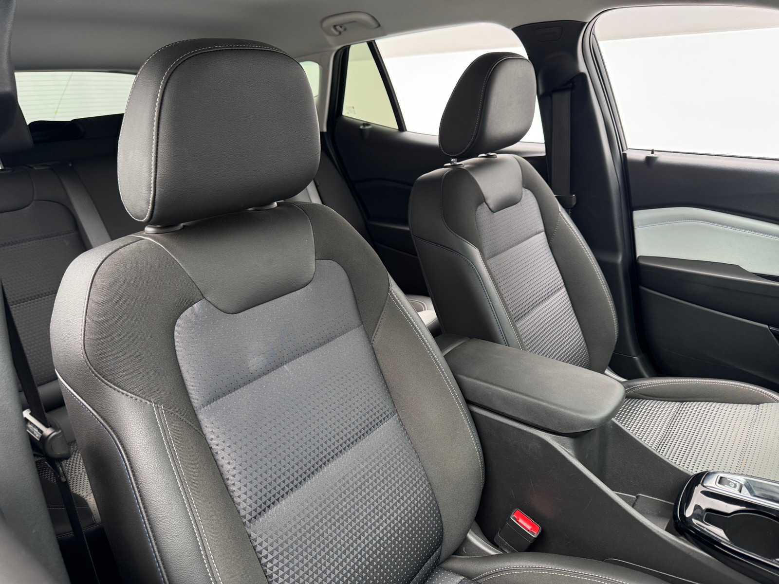 Thumbnail: 2025 Chevrolet Trax - 2