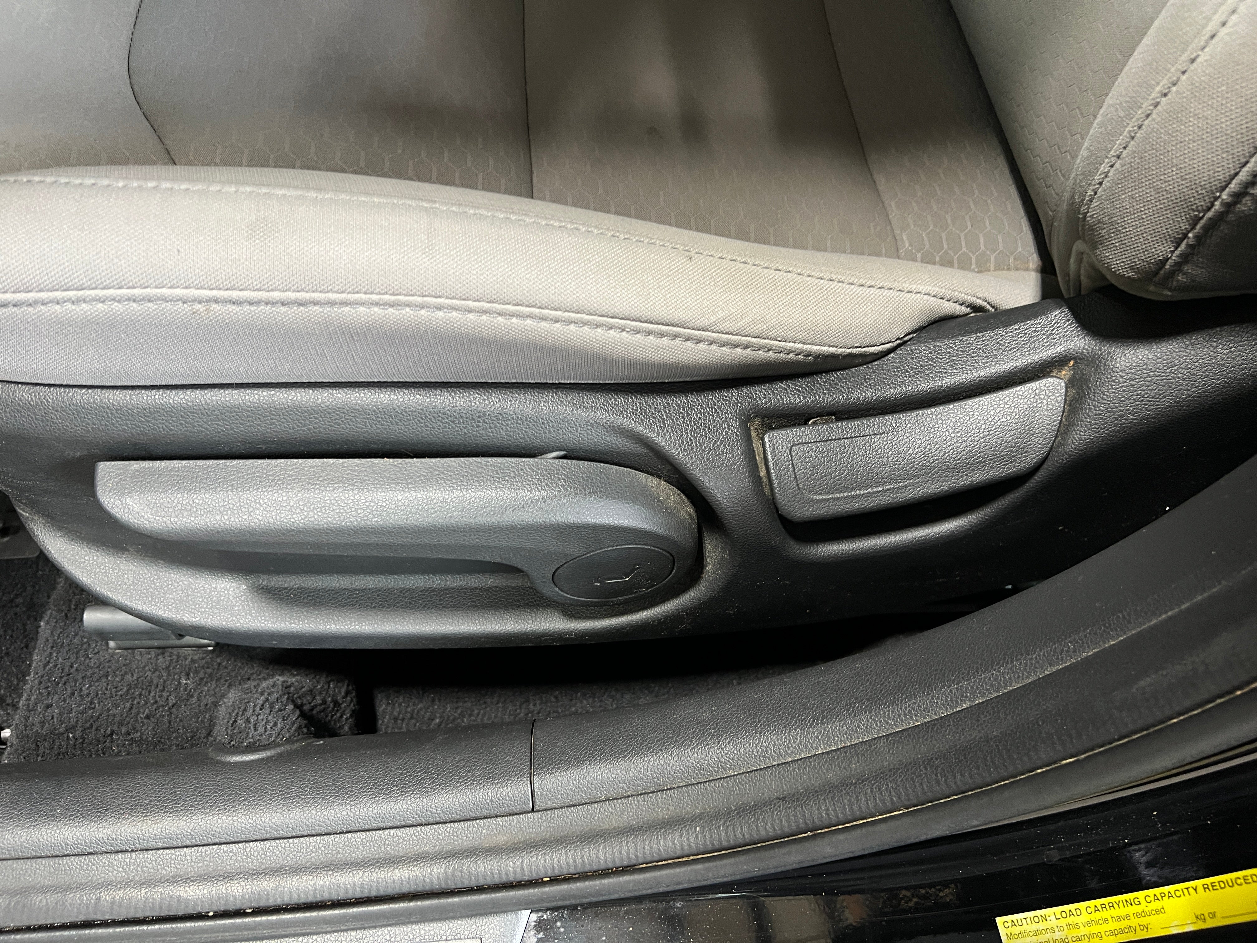 Used 2020 Hyundai Elantra Value Edition with VIN 5NPD84LF4LH619869 for sale in Auburn, WA