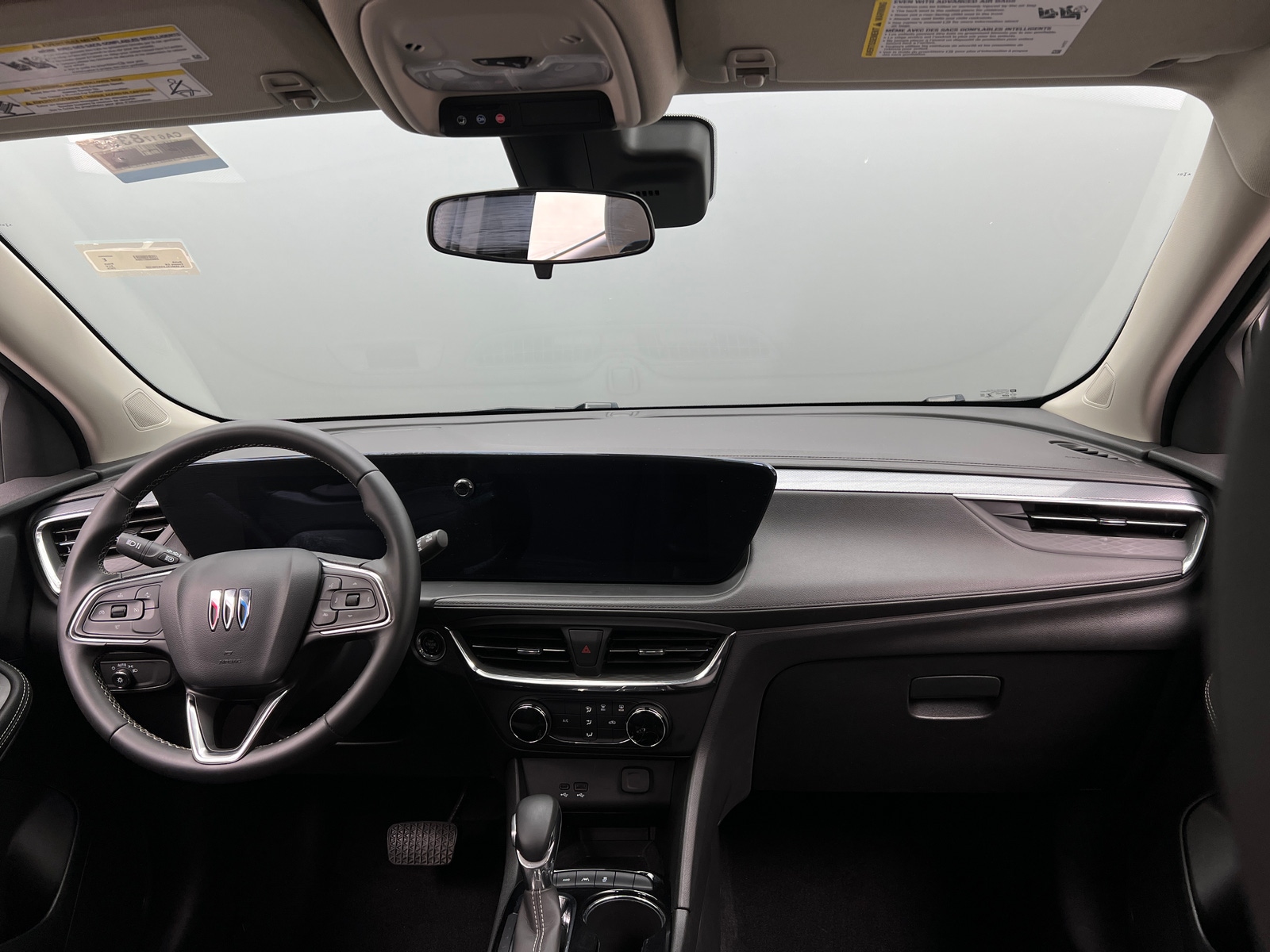 Thumbnail: 2025 Buick Encore GX - 3
