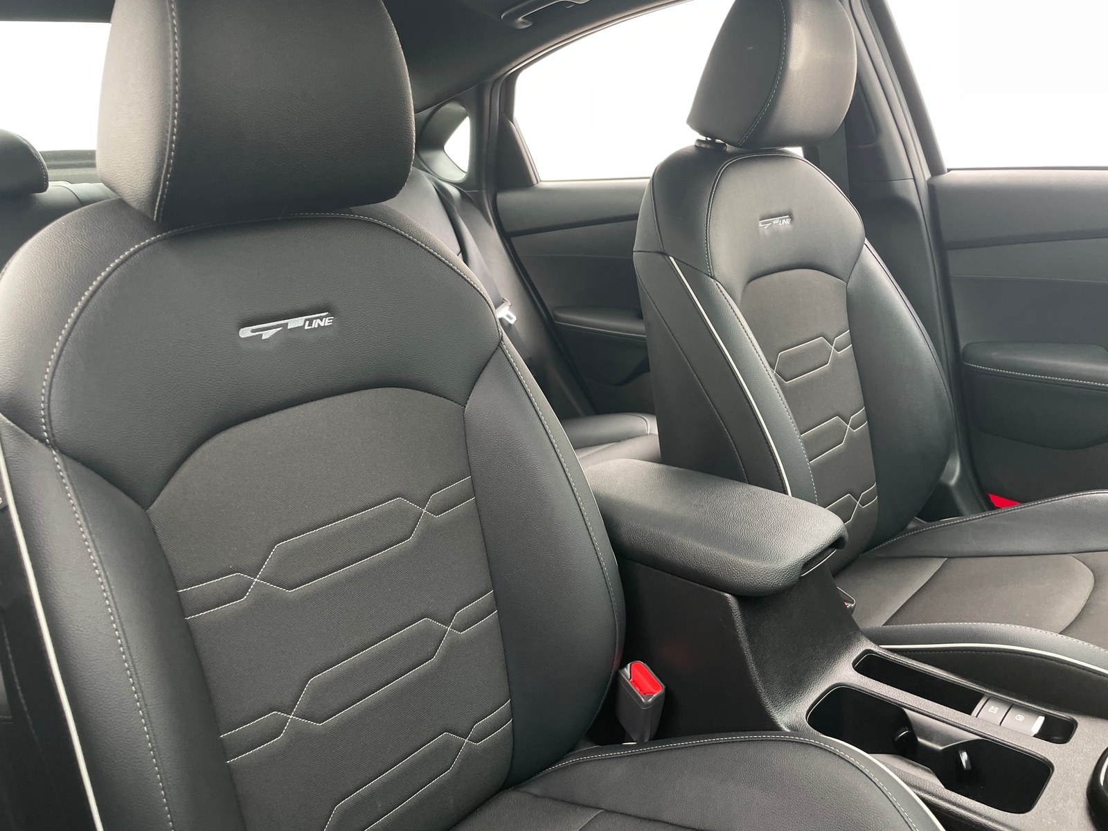 Thumbnail: 2023 Kia Forte - 2