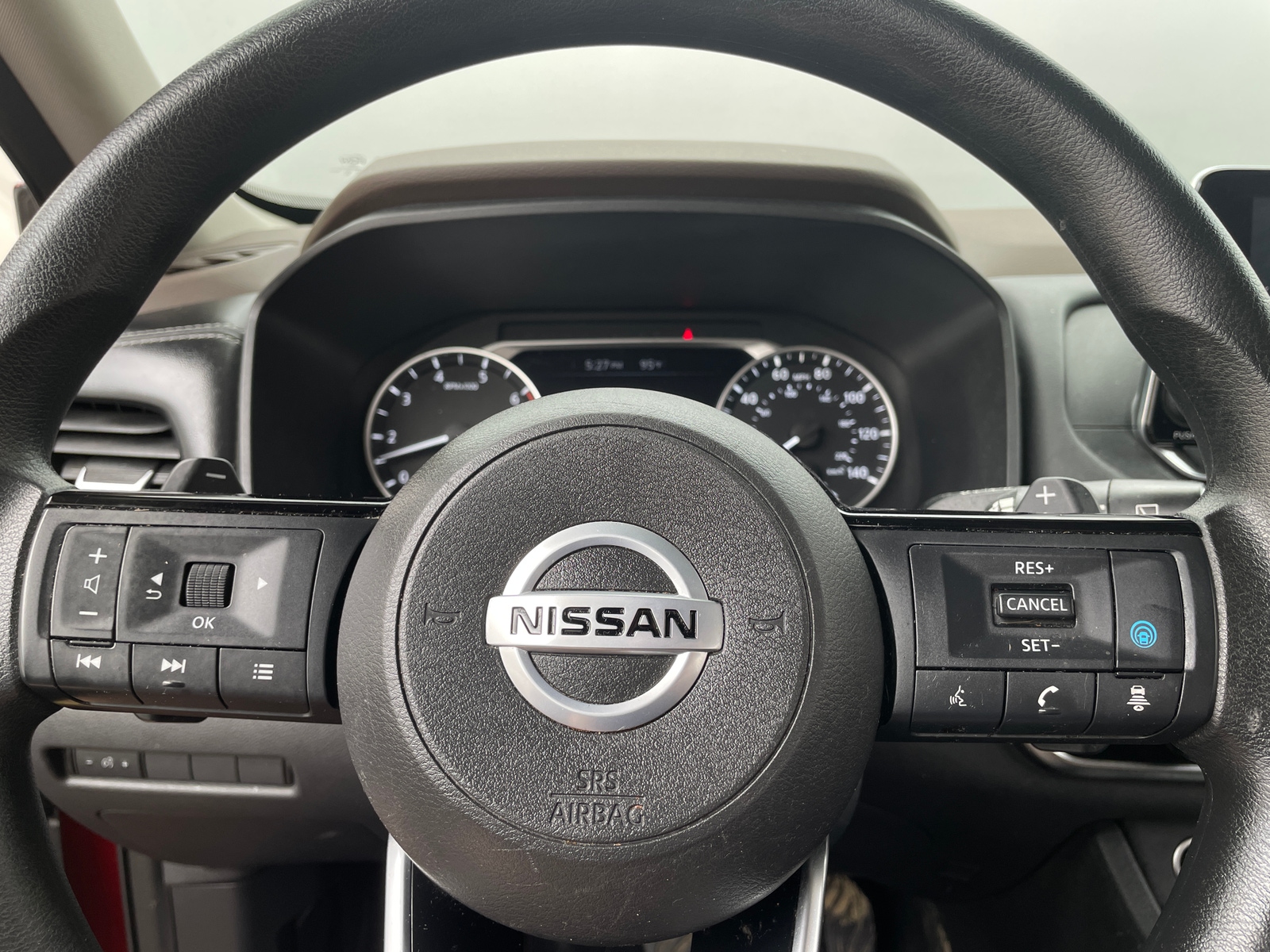 Thumbnail: 2021 Nissan Rogue - 5