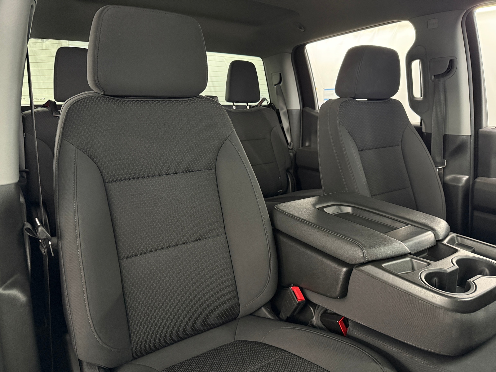 Thumbnail: 2022 Chevrolet Silverado 1500 - 2