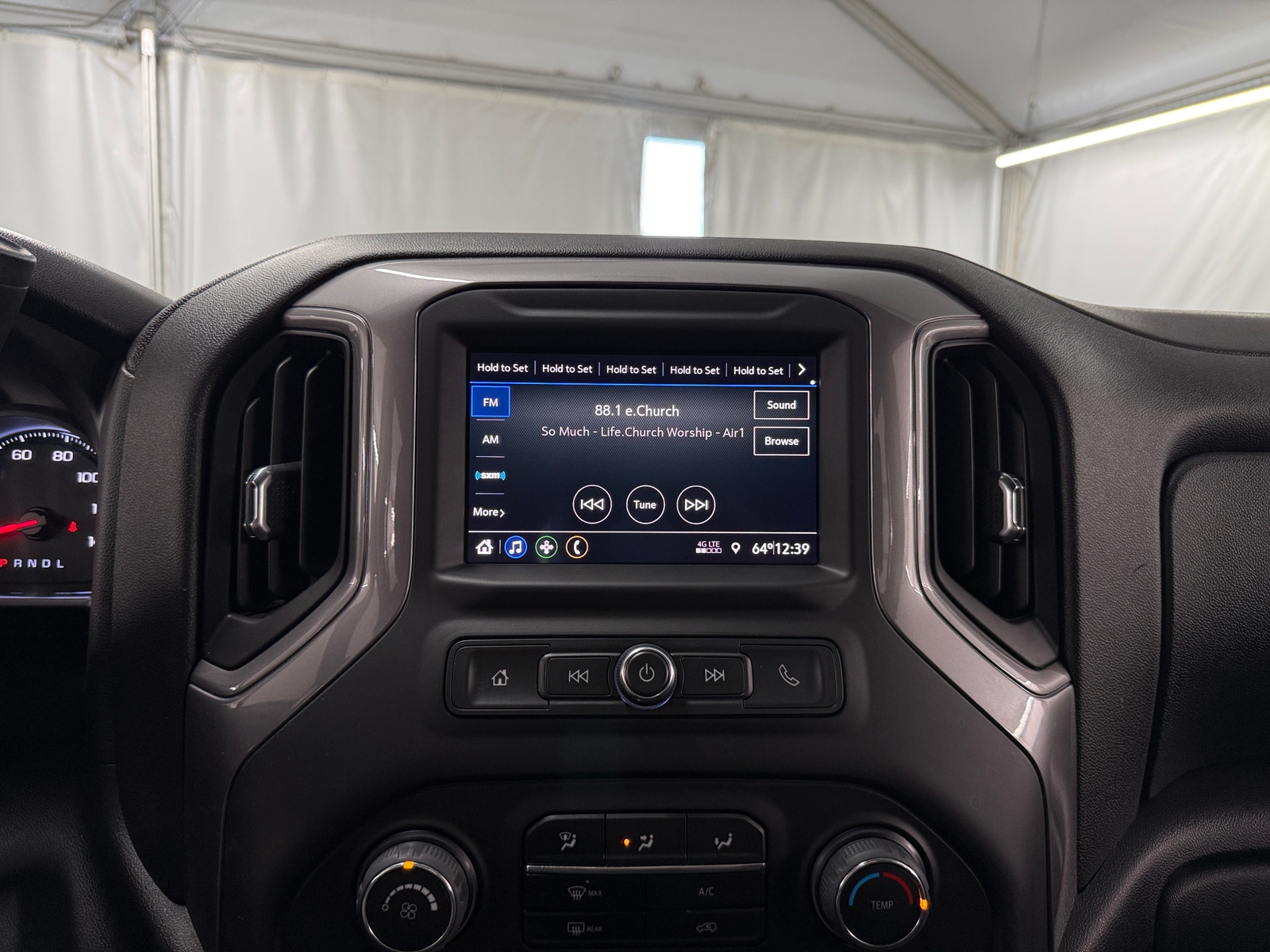 Thumbnail: 2022 Chevrolet Silverado 1500 - 4