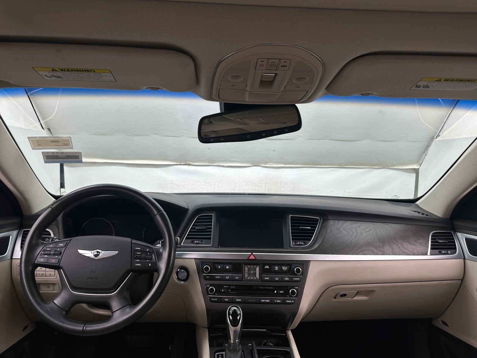 Thumbnail: 2015 Hyundai Genesis - 2