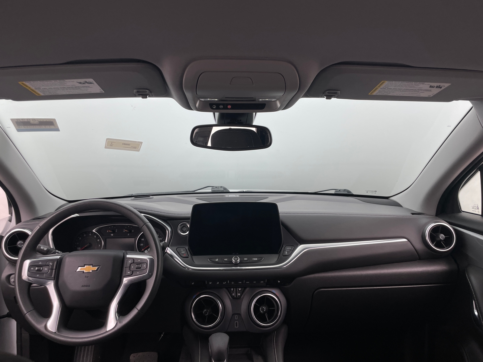 Thumbnail: 2023 Chevrolet Blazer - 3