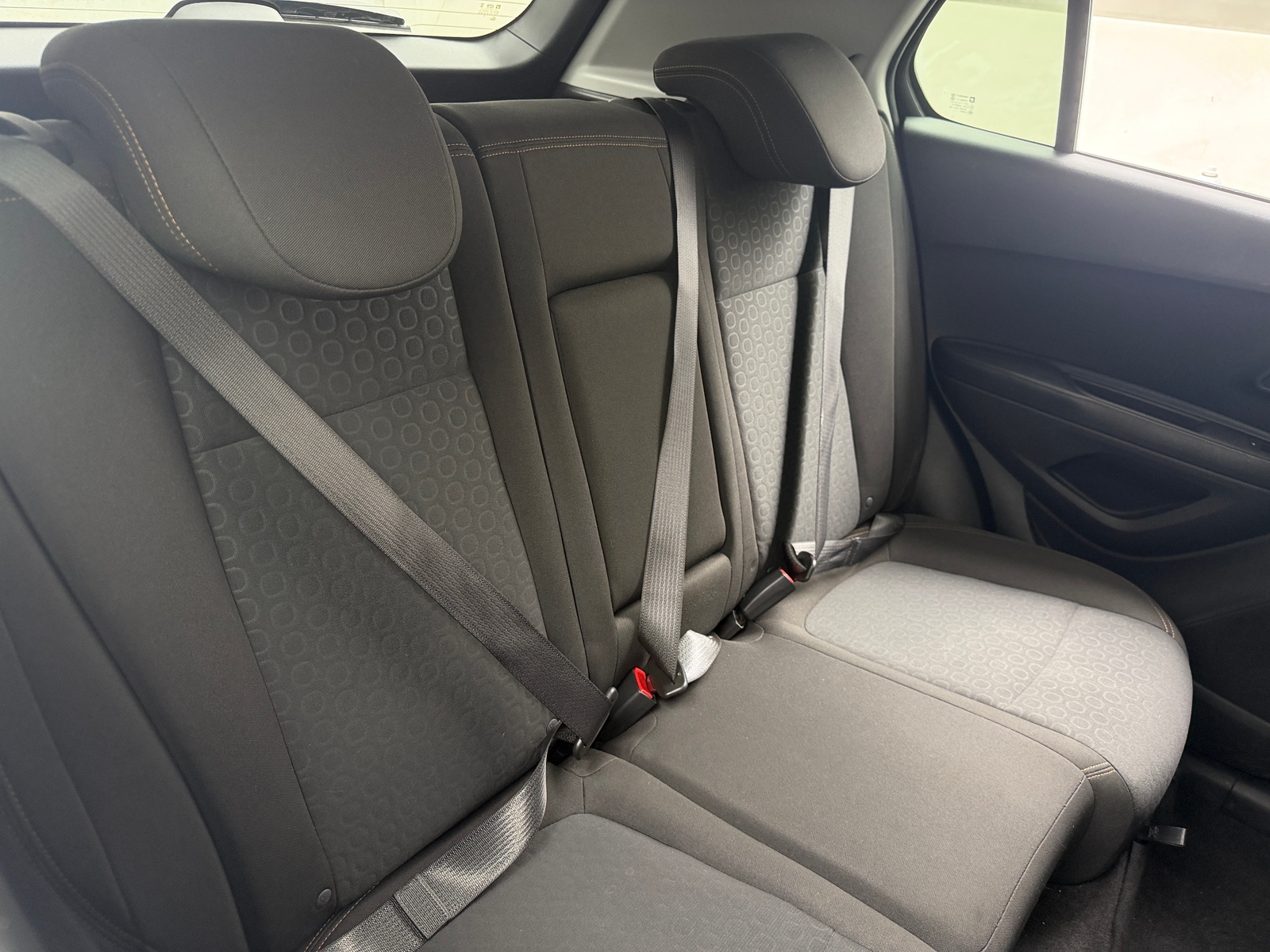 Thumbnail: 2022 Chevrolet Trax - 6