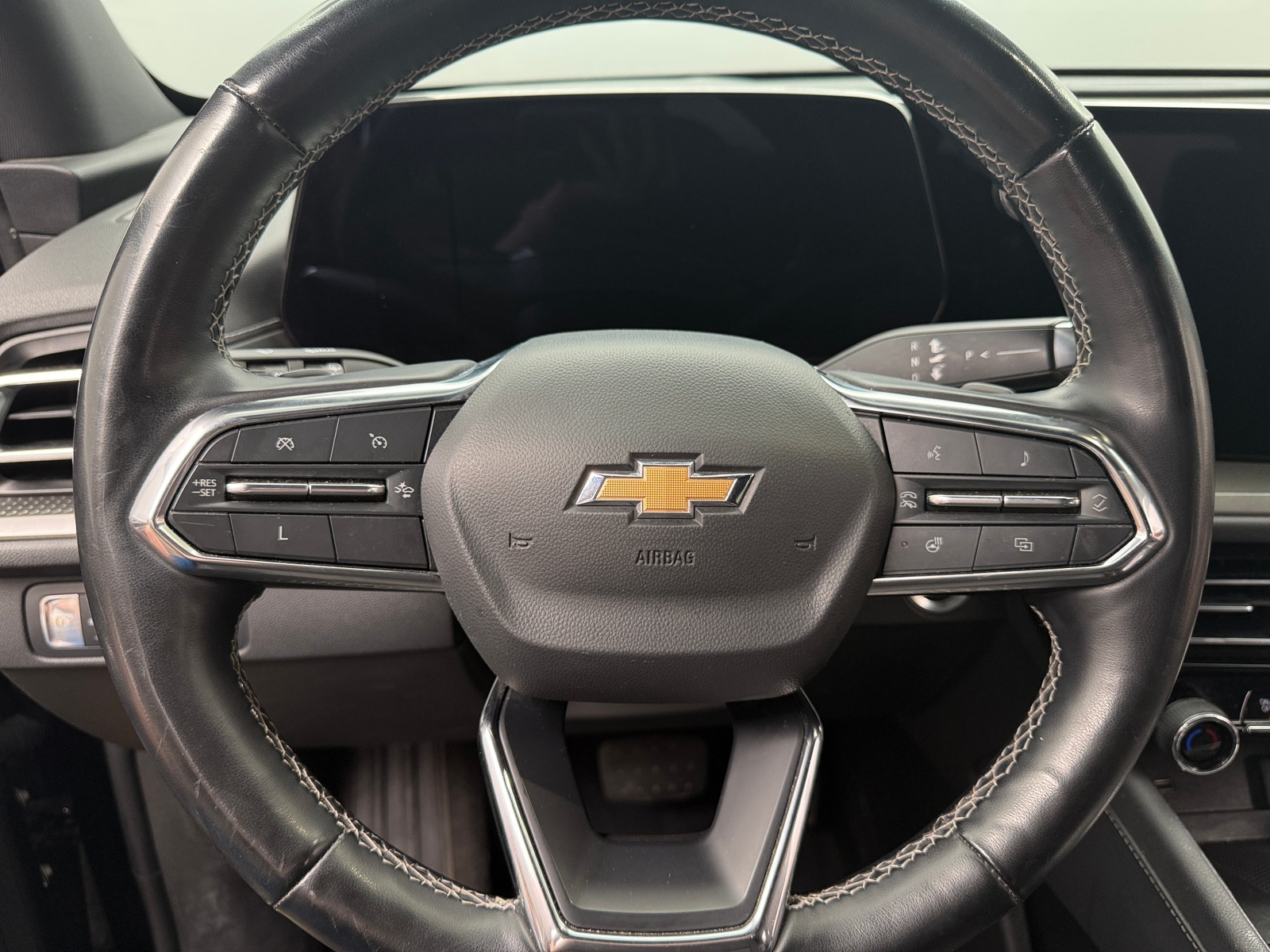 Thumbnail: 2024 Chevrolet Traverse - 5