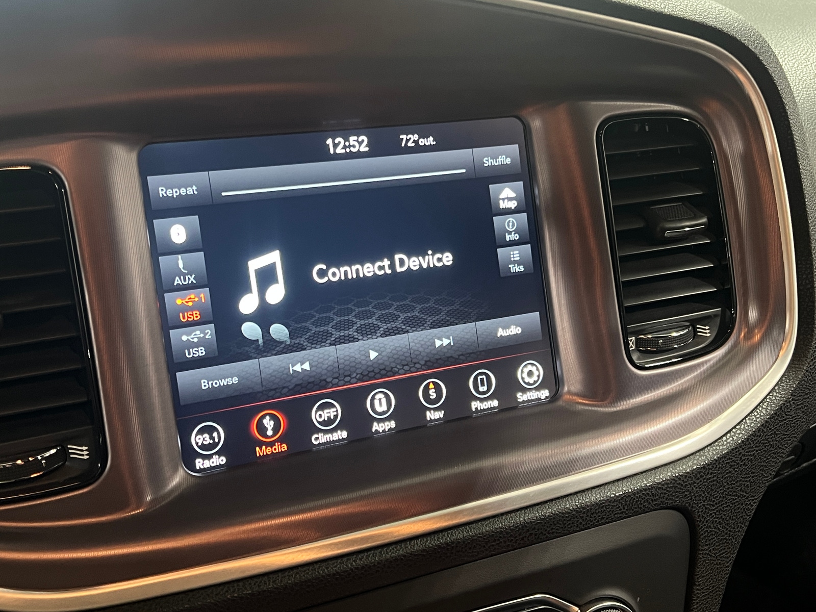 Thumbnail: 2019 Dodge Charger - 4