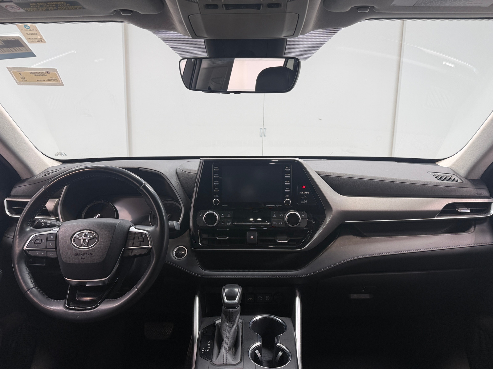 Thumbnail: 2020 Toyota Highlander - 2