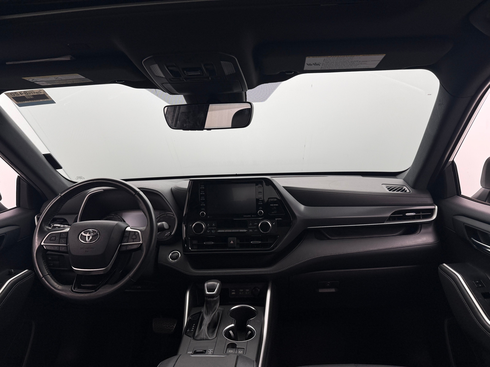 Thumbnail: 2022 Toyota Highlander - 2