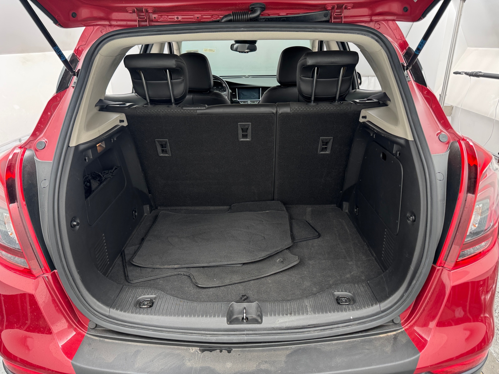 Thumbnail: 2017 Buick Encore - 6