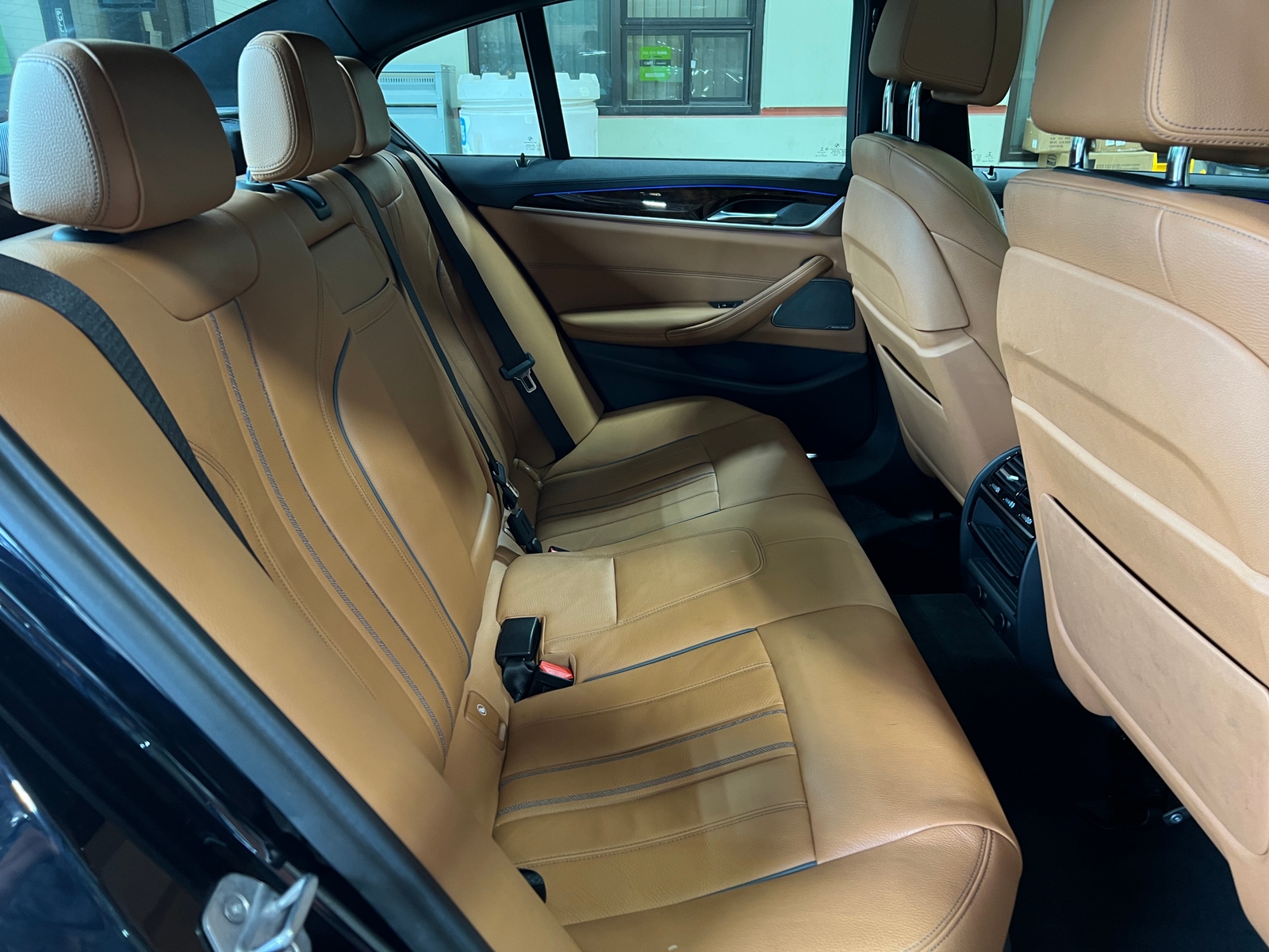 Thumbnail: 2018 BMW 5 Series - 5