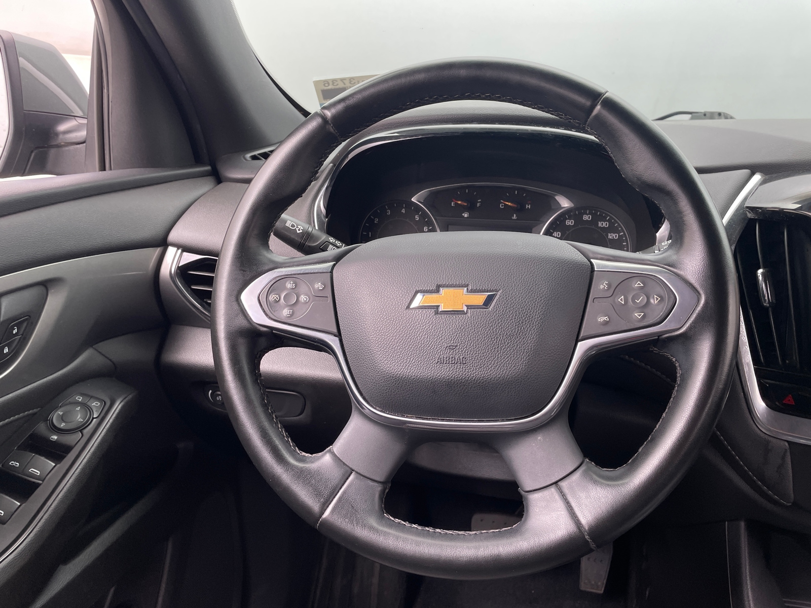 Thumbnail: 2023 Chevrolet Traverse - 5