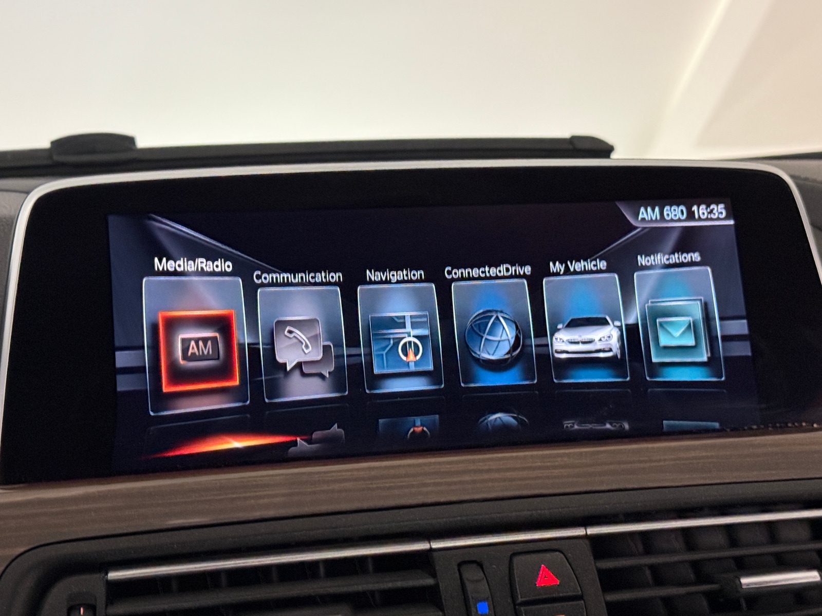 Thumbnail: 2017 BMW 6 Series - 3