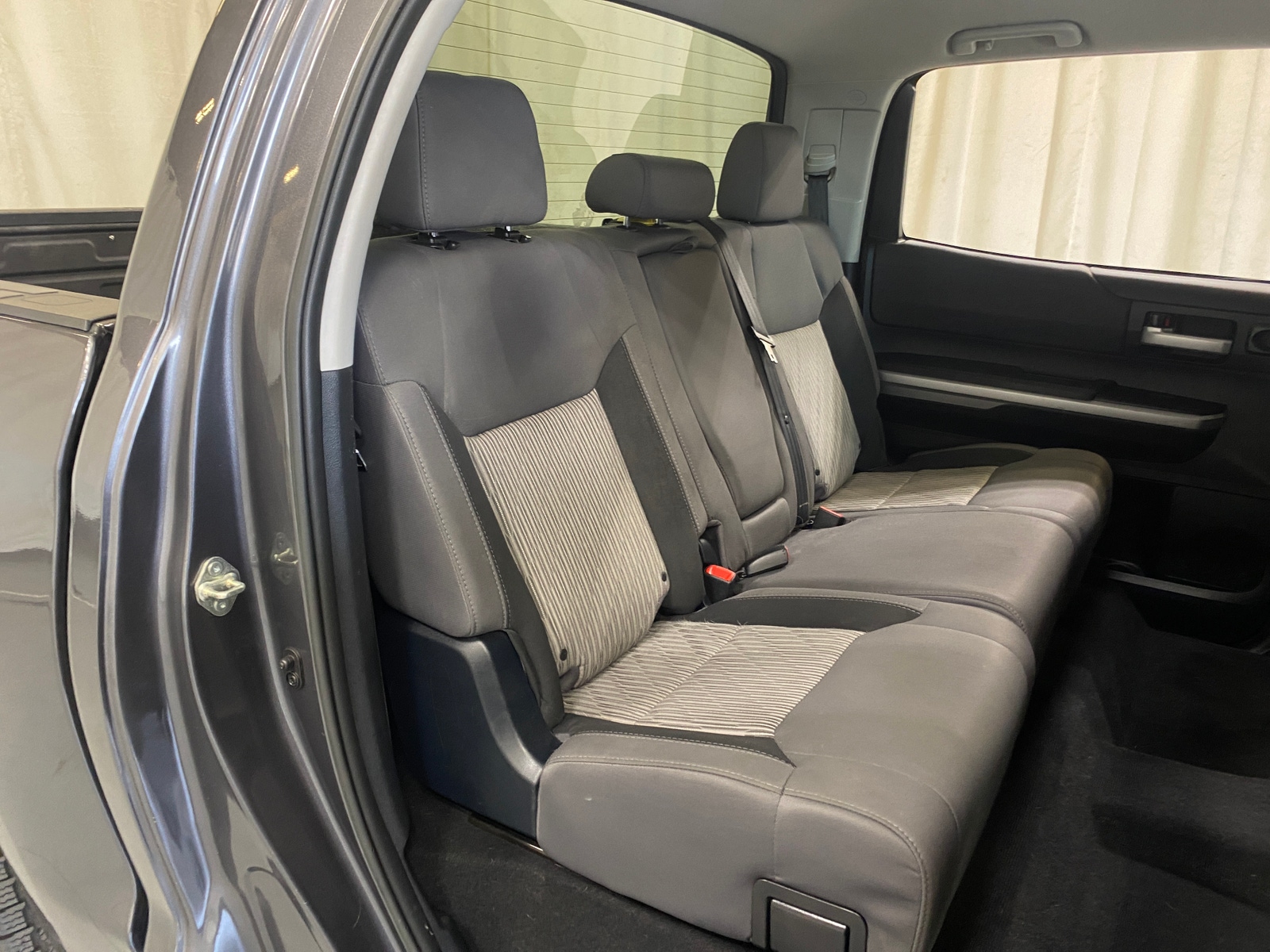Thumbnail: 2016 Toyota Tundra - 6