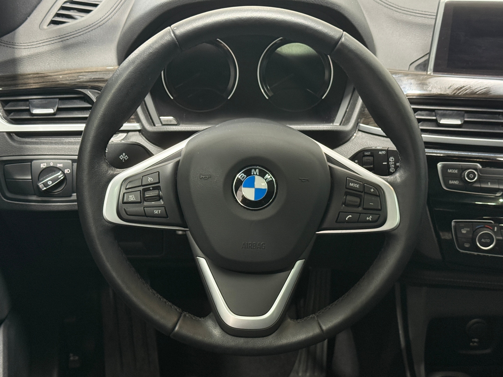 Thumbnail: 2021 BMW X1 - 5
