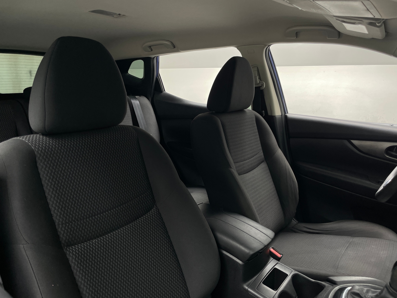 Thumbnail: 2019 Nissan Rogue Sport - 2