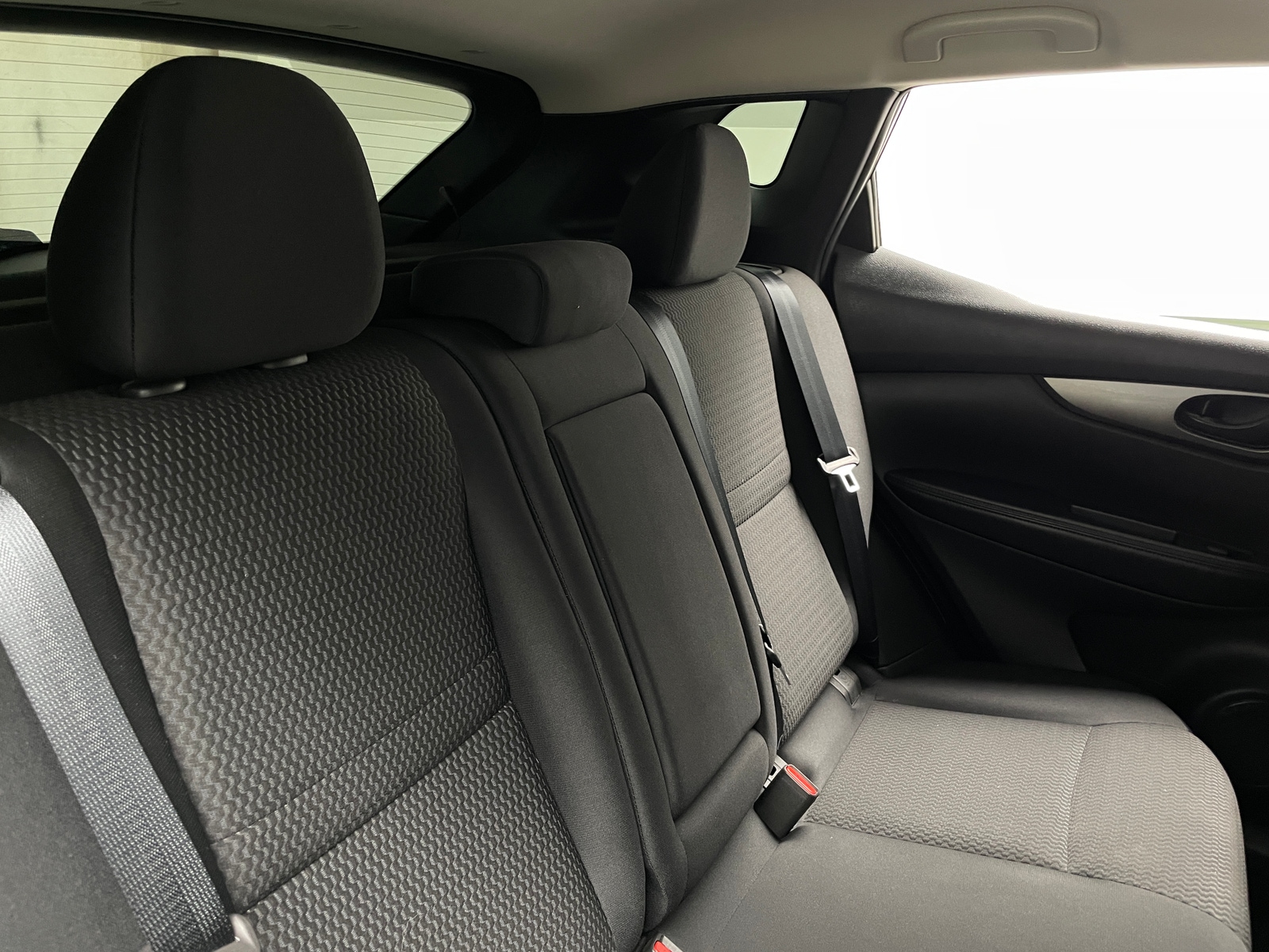 Thumbnail: 2019 Nissan Rogue Sport - 6