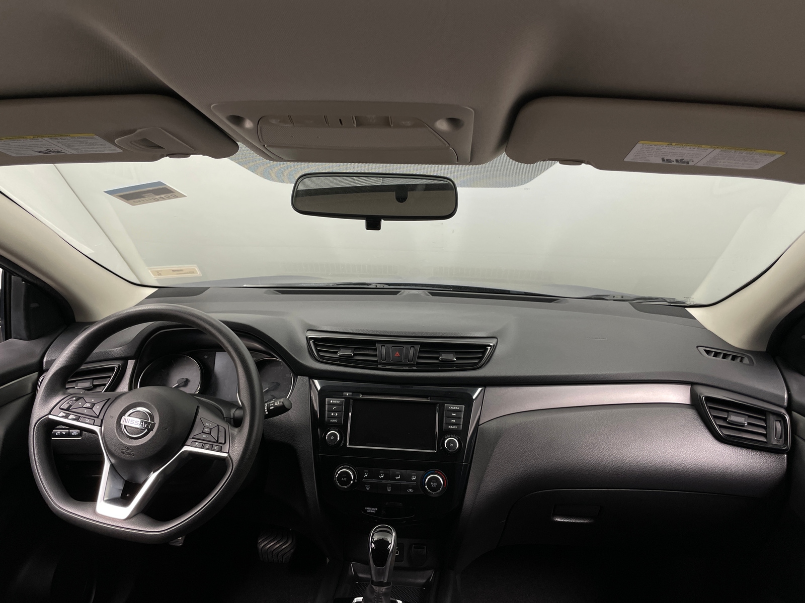 Thumbnail: 2019 Nissan Rogue Sport - 3
