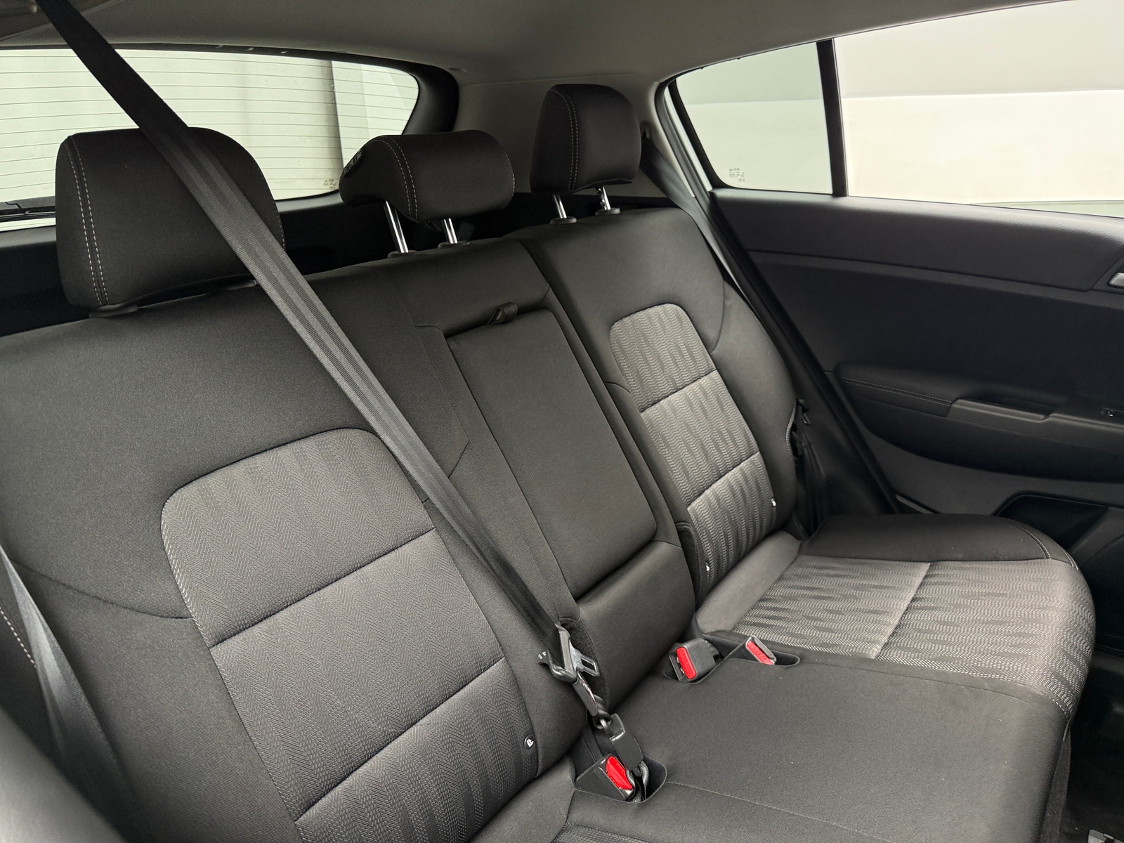 Thumbnail: 2021 Kia Sportage - 6