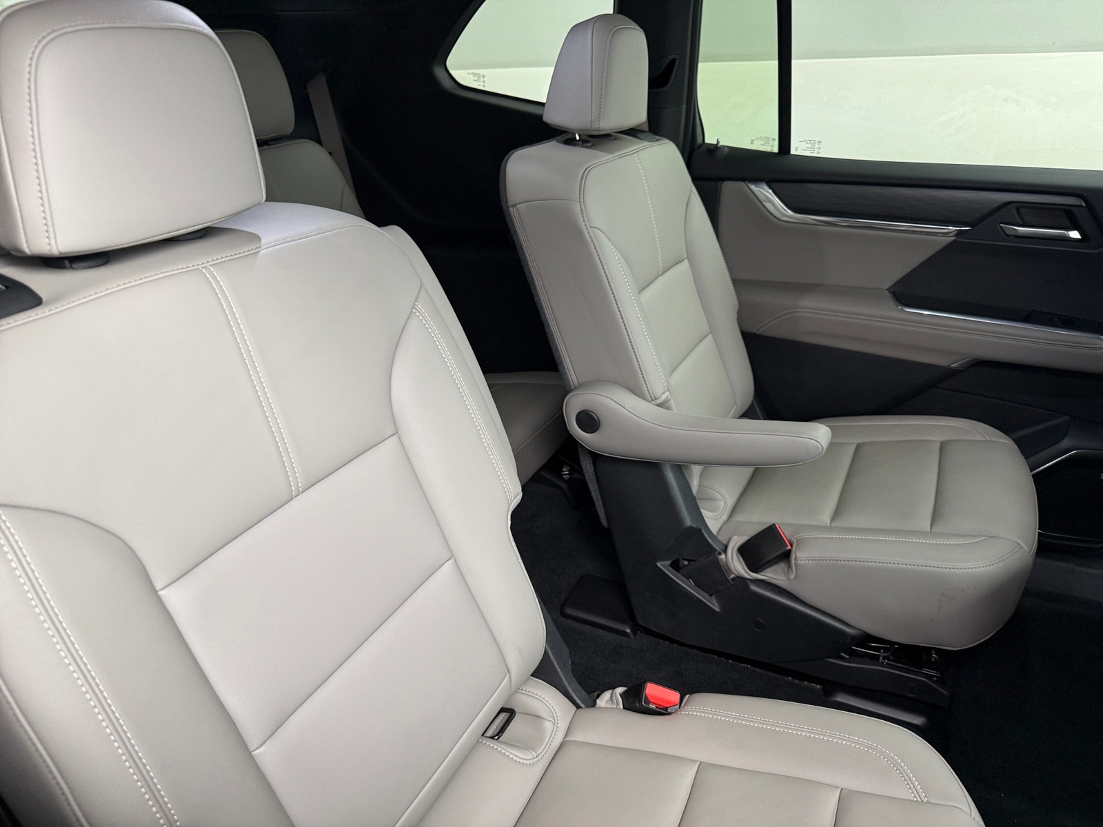 Thumbnail: 2024 GMC Acadia - 5