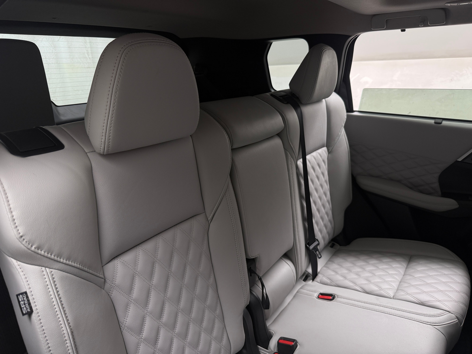 Thumbnail: 2025 Mitsubishi Outlander - 5