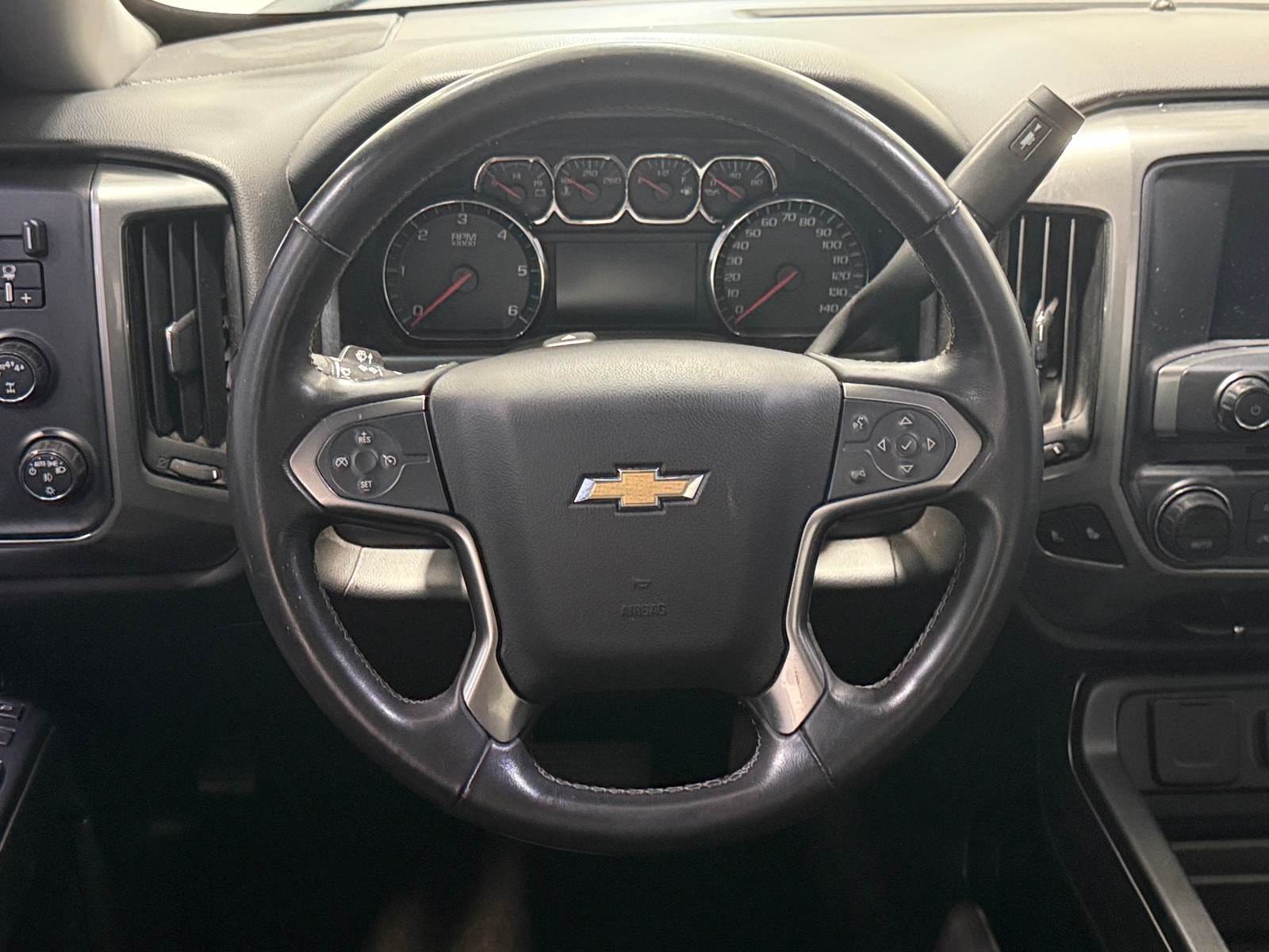 Thumbnail: 2017 Chevrolet Silverado 1500 - 5