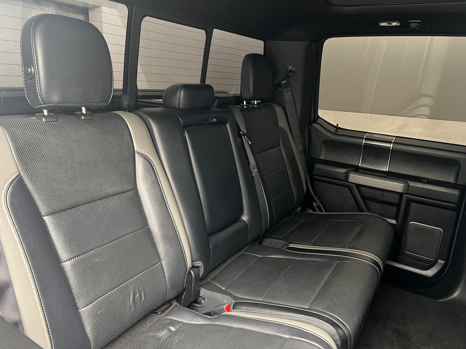 Thumbnail: 2018 Ford Econoline - 5