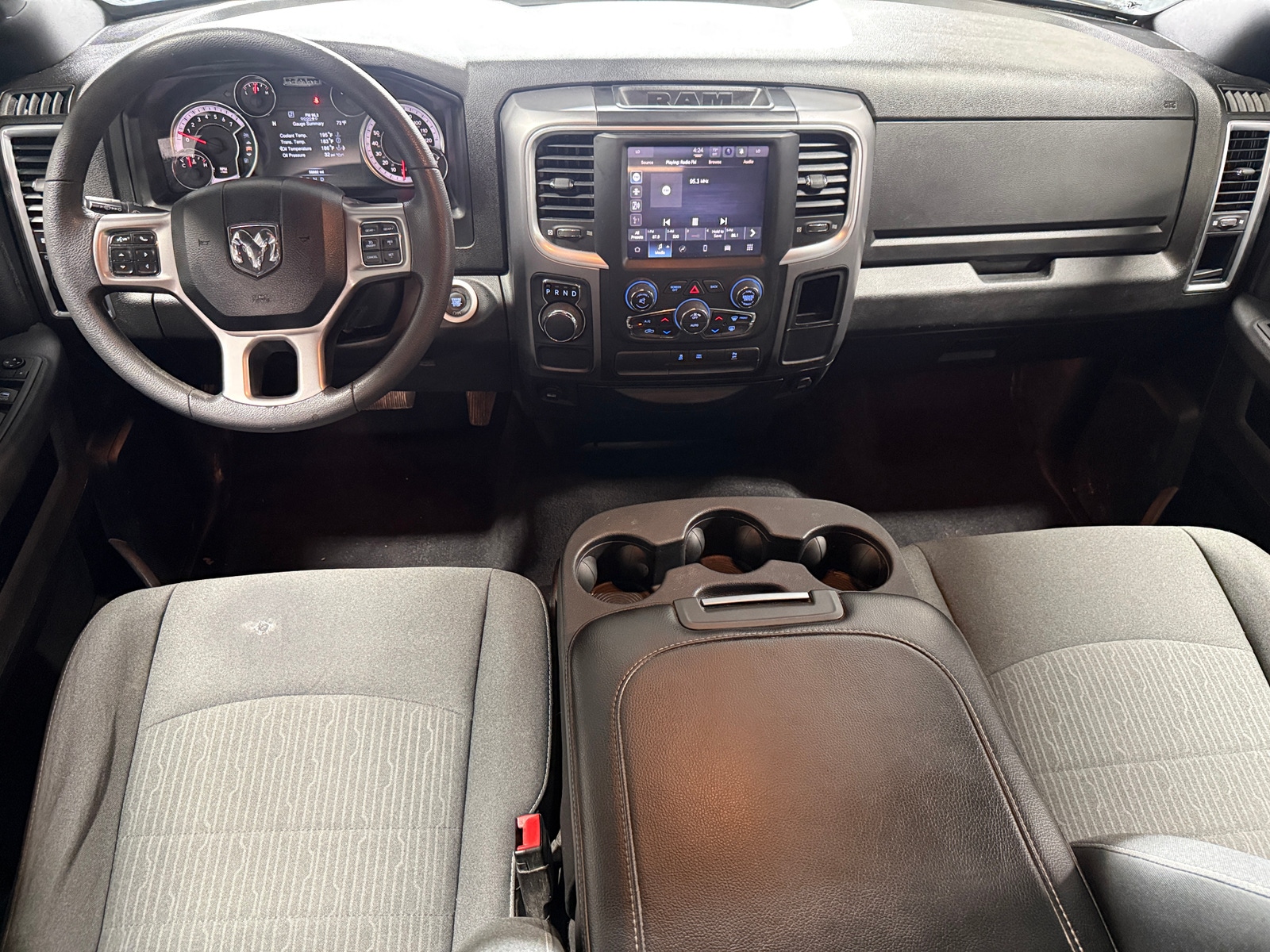 Thumbnail: 2022 RAM 1500 Classic - 3