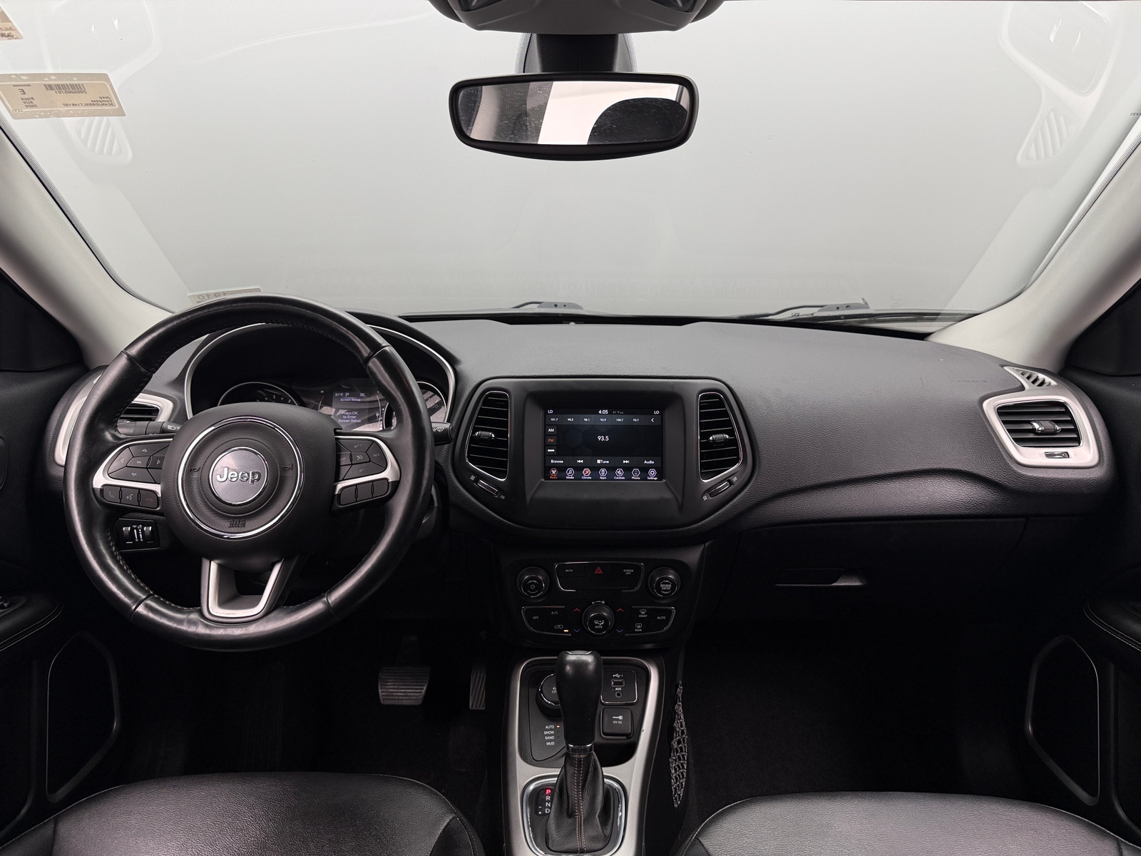 Thumbnail: 2020 Jeep Compass - 3
