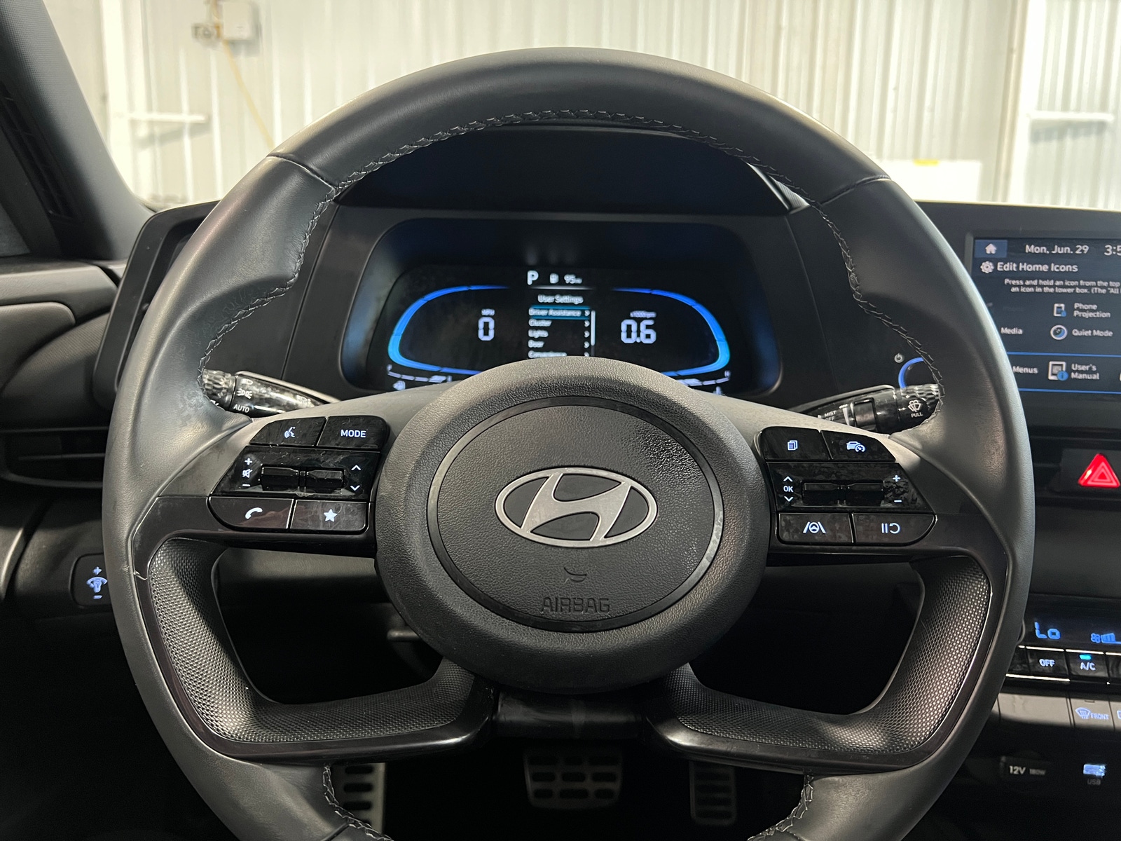 Thumbnail: 2025 Hyundai Elantra - 5