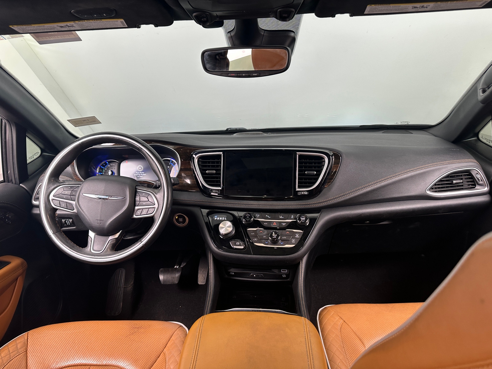 Thumbnail: 2021 Chrysler Pacifica - 2