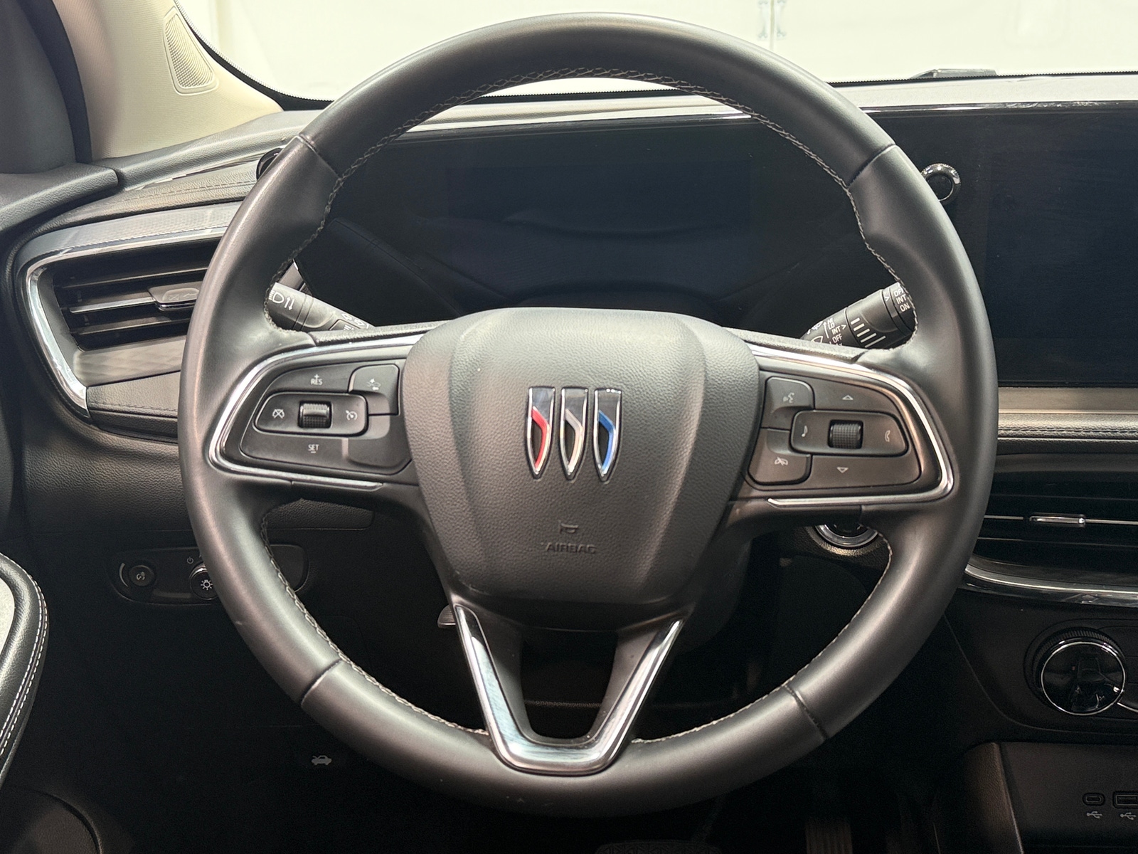 Thumbnail: 2025 Buick Encore GX - 5